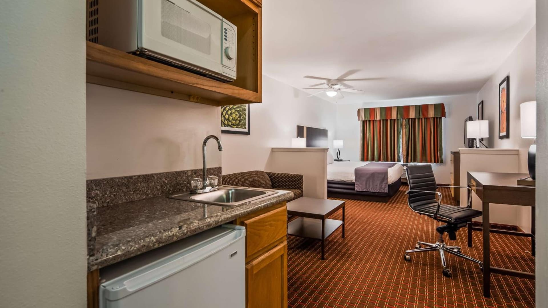 Best Western Inn & Suites gallery photo in Copperas Cove, TX — image 12