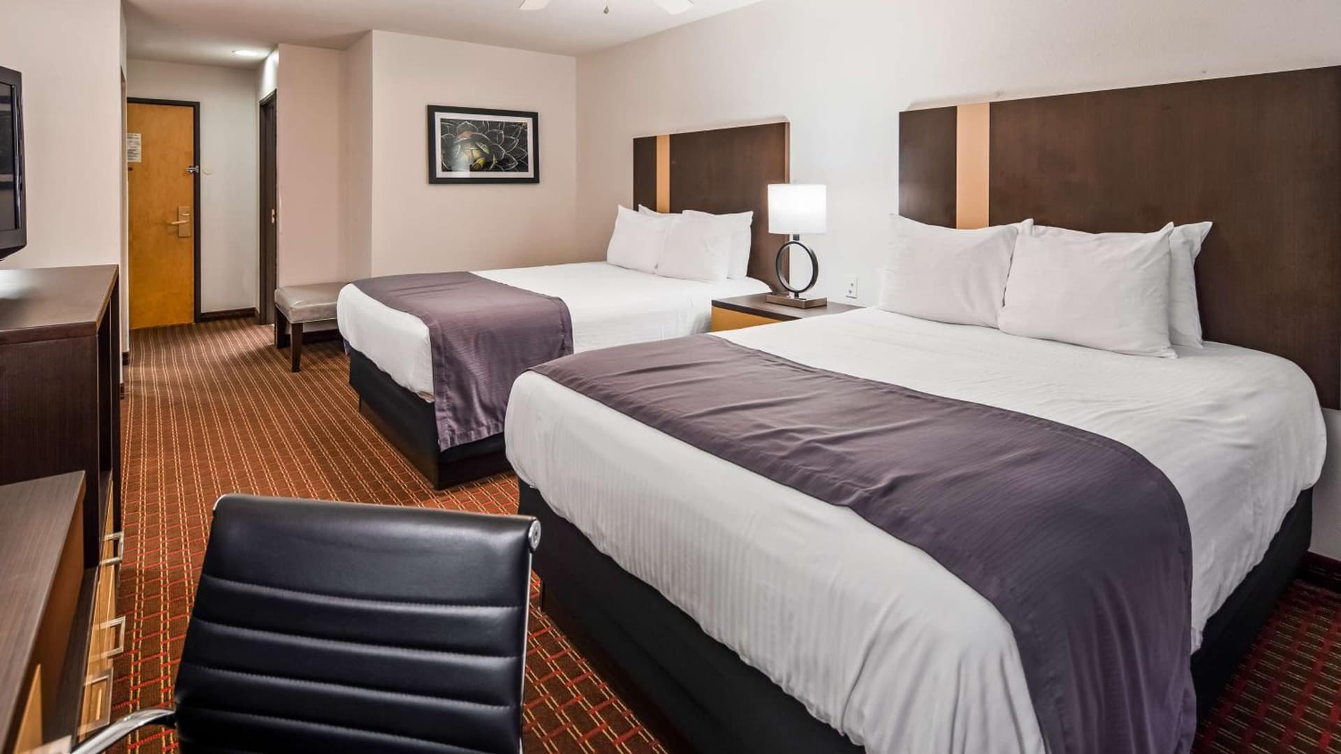 Best Western Inn & Suites interior in Copperas Cove, TX — gallery photo 2