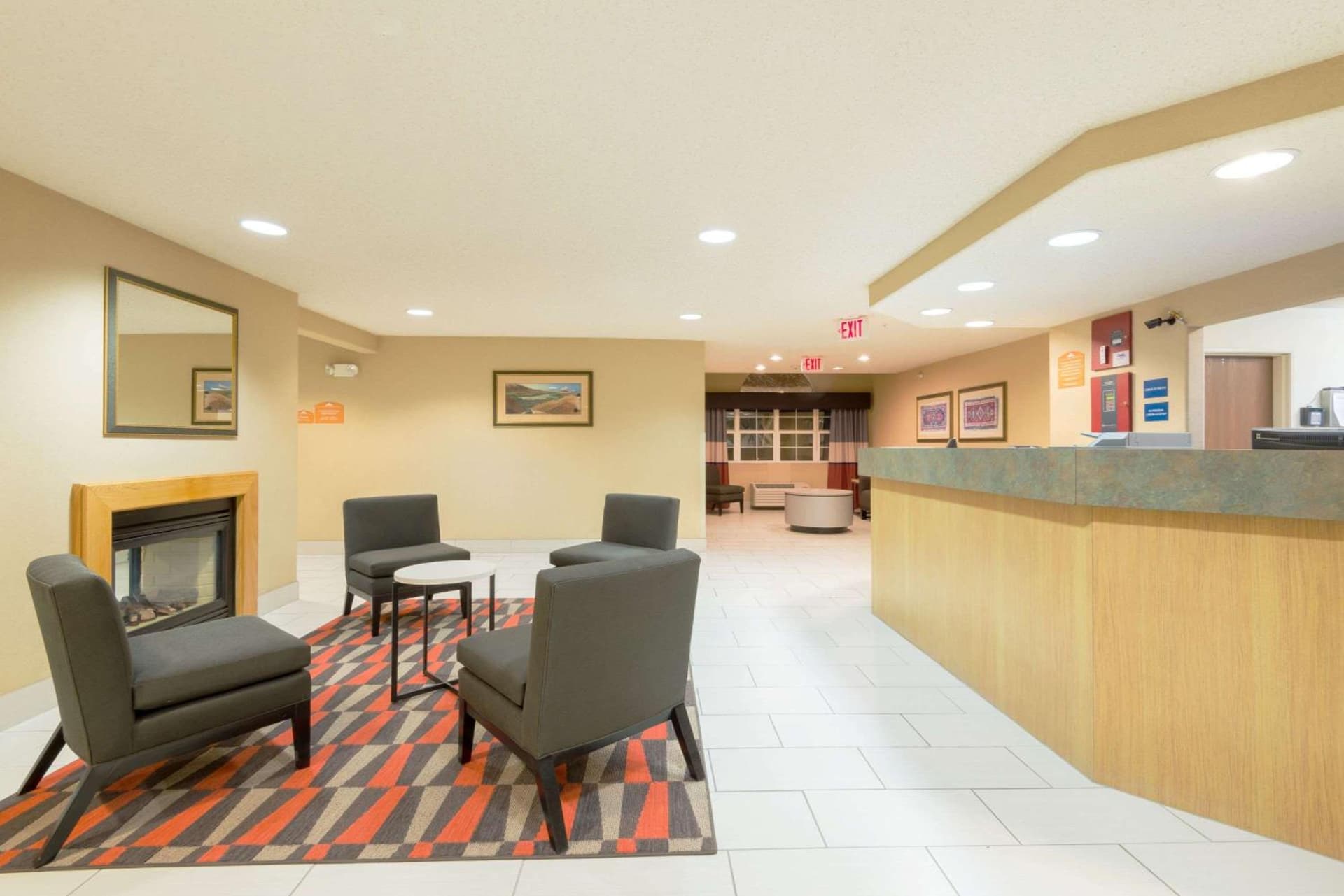 Microtel Inn and Suites Pueblo gallery photo in Pueblo, CO — image 8