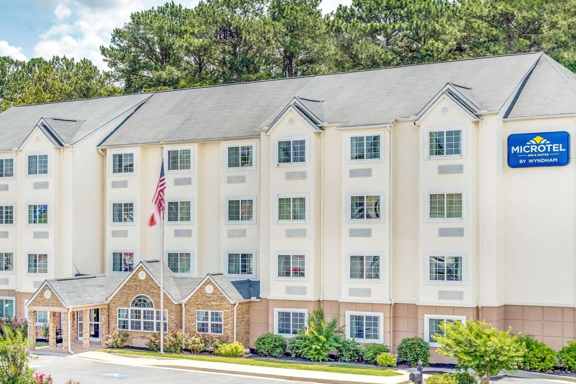 Microtel Inn & Suites by Wyndham Bremen — hotel in Bremen, Georgia