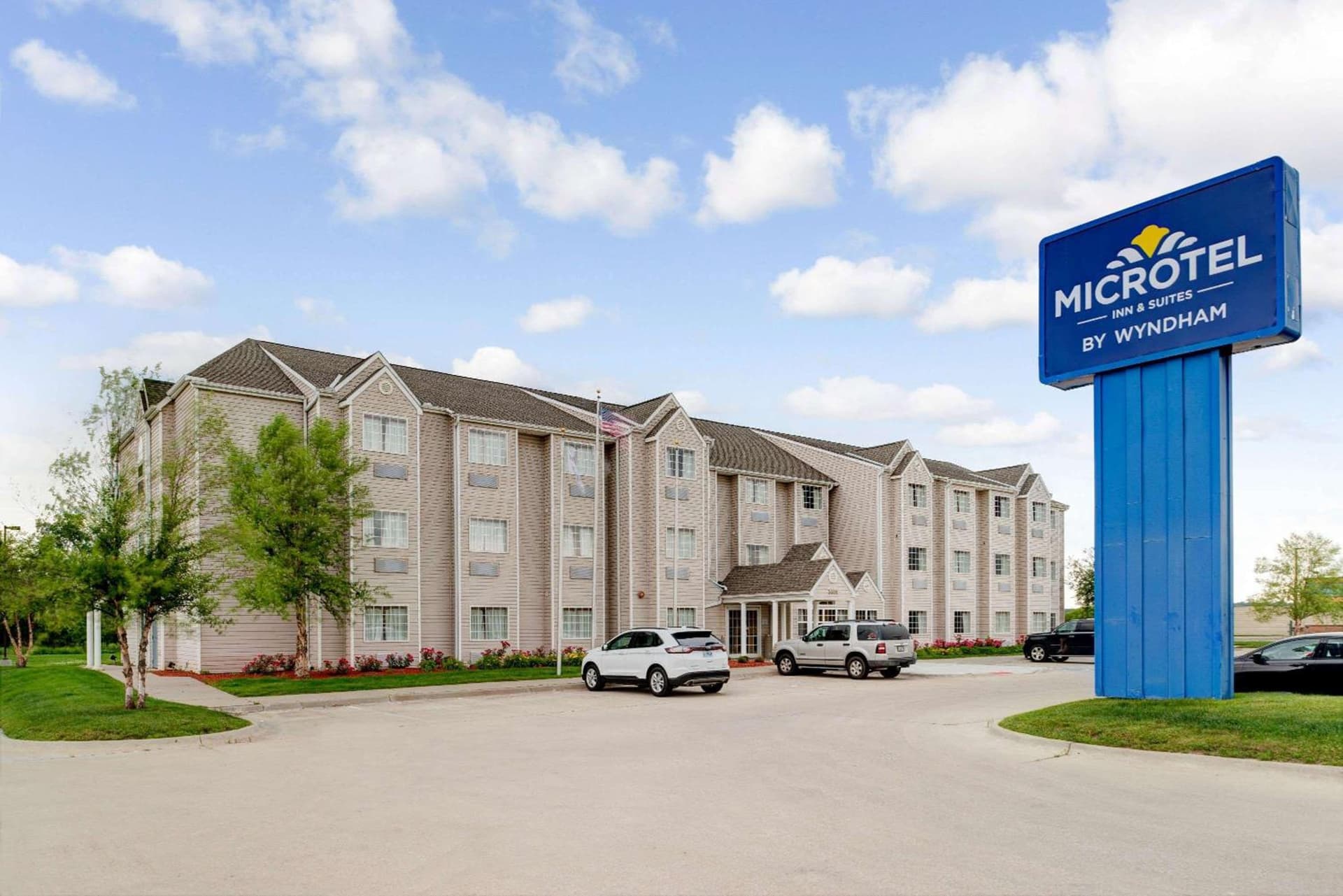 Microtel Inn & Suites by Wyndham Bellevue — hotel in Bellevue, Nebraska