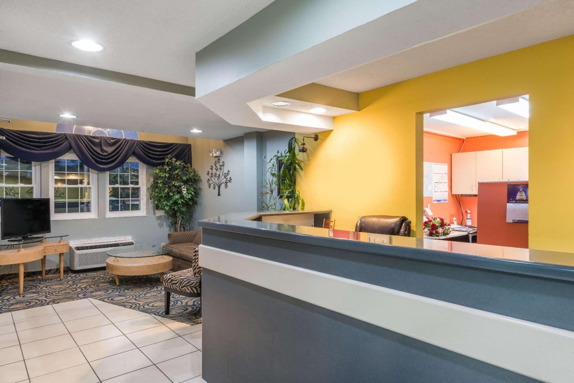 Microtel Inn & Suites by Wyndham Riverside gallery photo in Dayton, OH — image 21