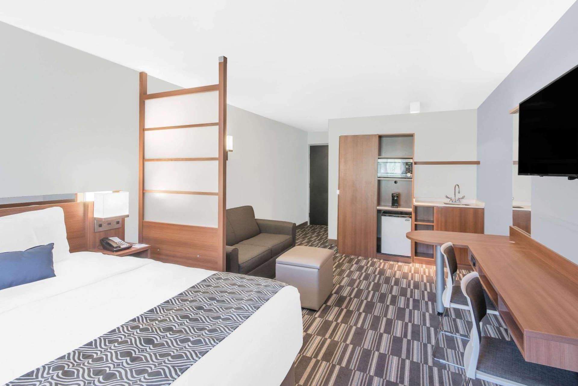 Microtel Inn & Suites by Wyndham Binghamton gallery photo in Binghamton, NY — image 20
