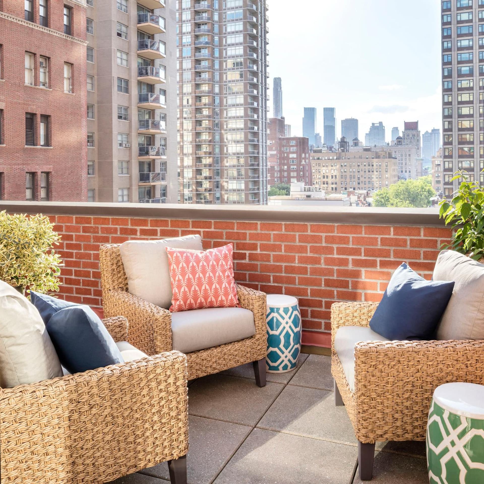 The Gardens Sonesta ES Suites New York gallery photo in New York, NY — image 6