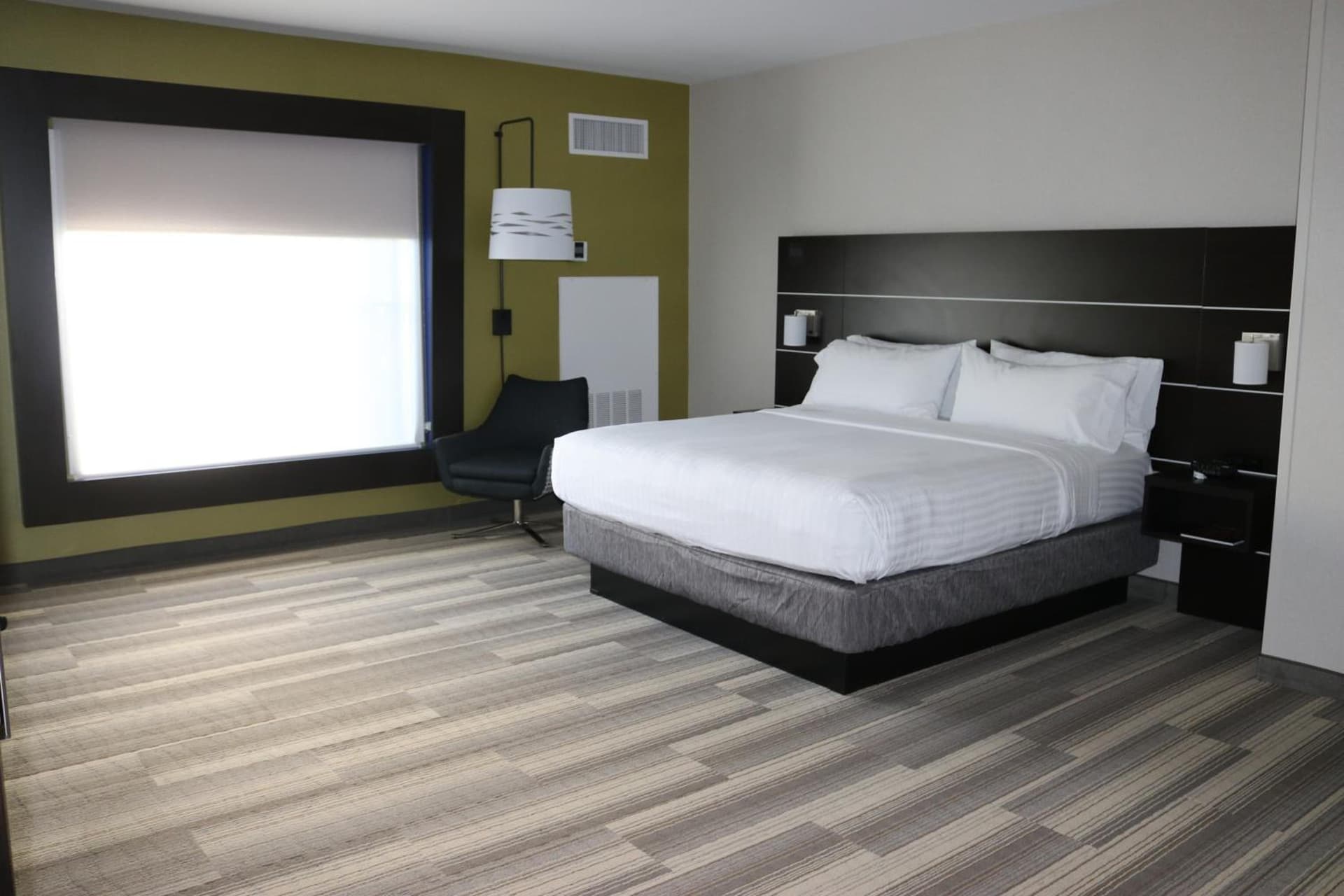 Holiday Inn Express Hotel & Suites El Dorado Hills by IHG gallery photo in El Dorado Hills, CA — image 38
