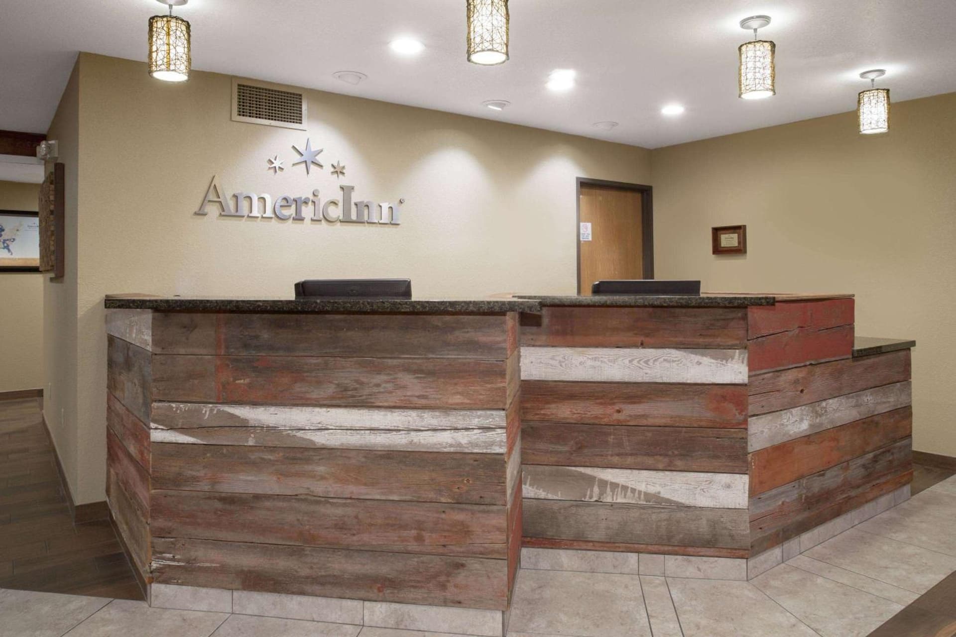 AmericInn by Wyndham Mount Pleasant interior in Mount Pleasant, IA — gallery photo 2