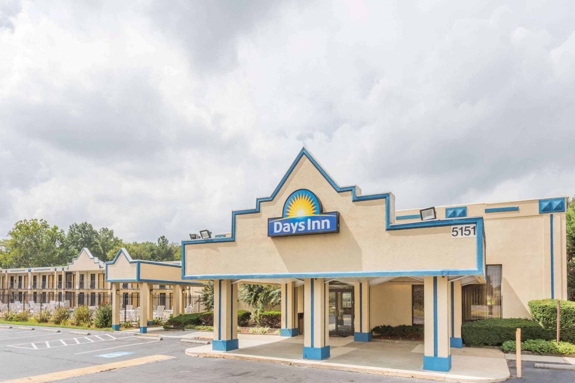 Days Inn by Wyndham Camp Springs Andrews AFB featured exterior or lobby in Camp Springs, MD — similar hotel