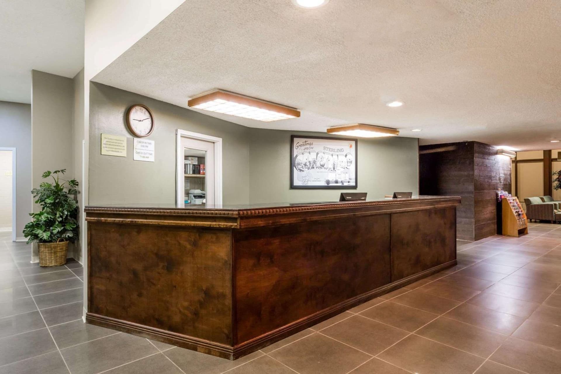 Super 8 by Wyndham Sterling CO property views in Sterling, CO — gallery photo 3