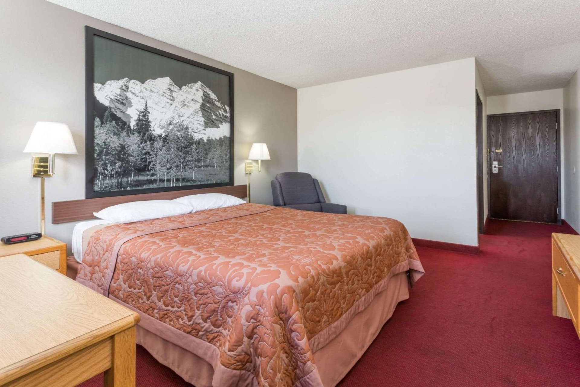 Super 8 by Wyndham Grand Junction Colorado gallery photo in Grand Junction, CO — image 31