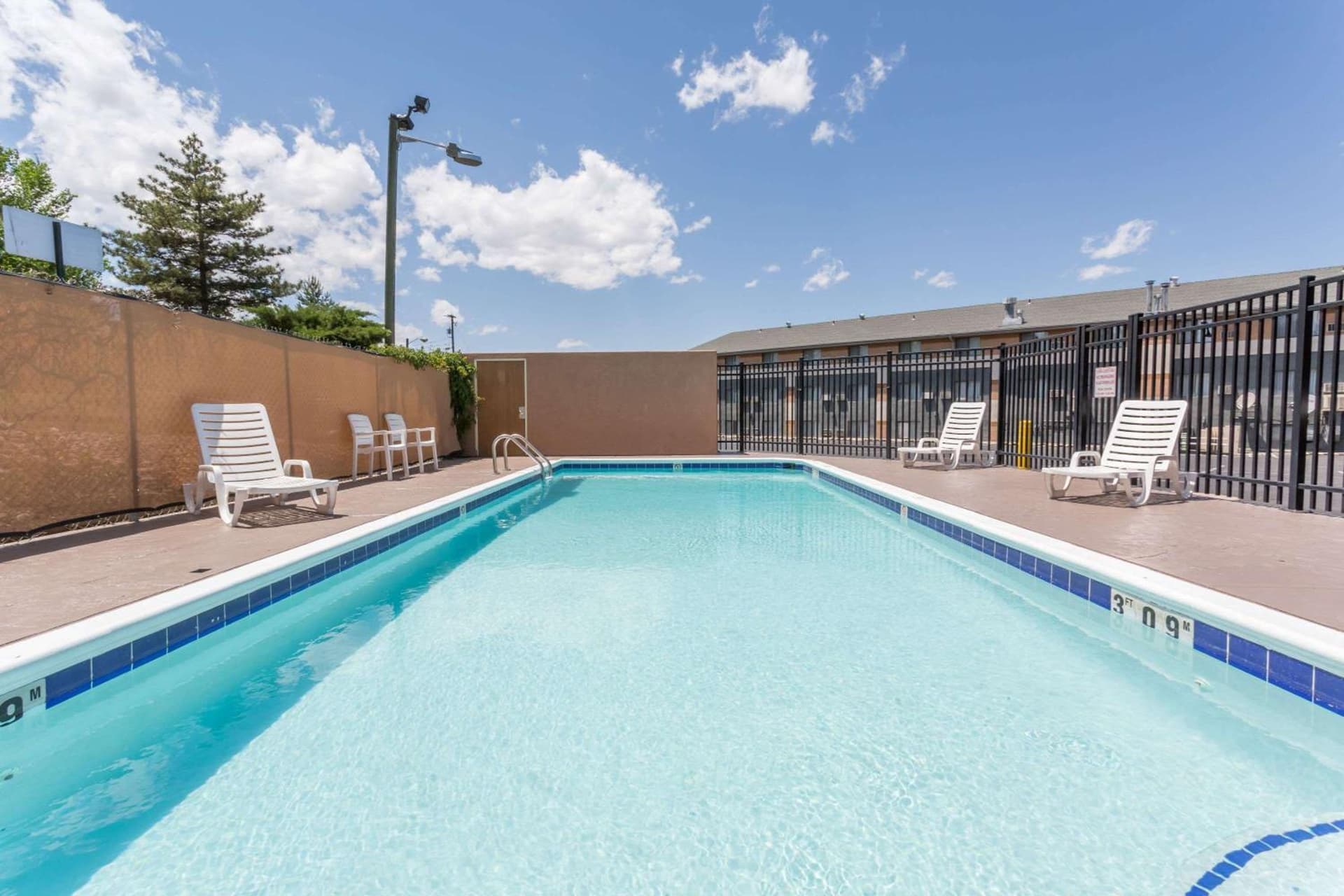 Super 8 by Wyndham Grand Junction Colorado gallery photo in Grand Junction, CO — image 14