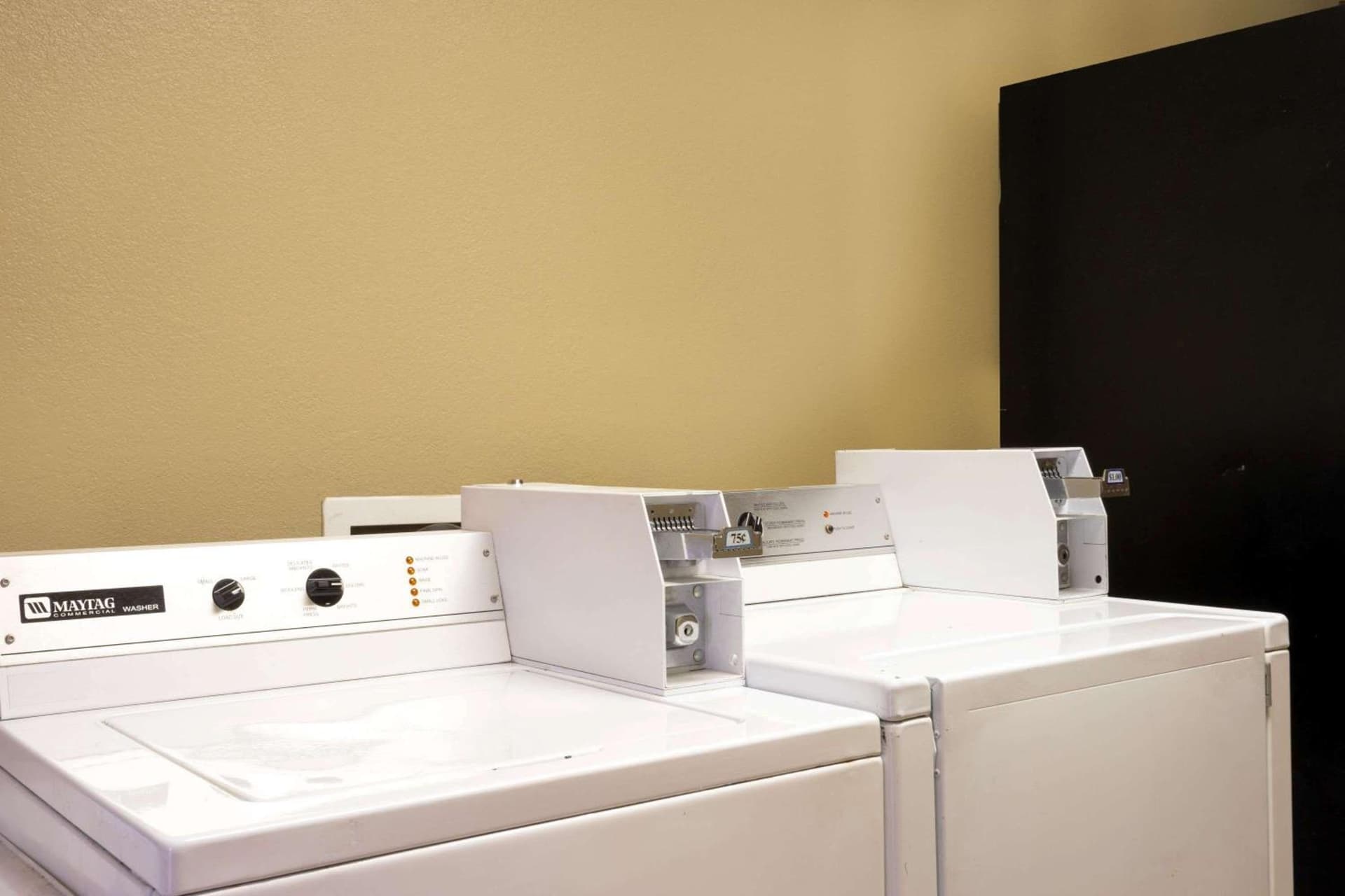 Rodeway Inn & Suites Chandler - Phoenix South I-10 gallery photo in Chandler, AZ — image 8