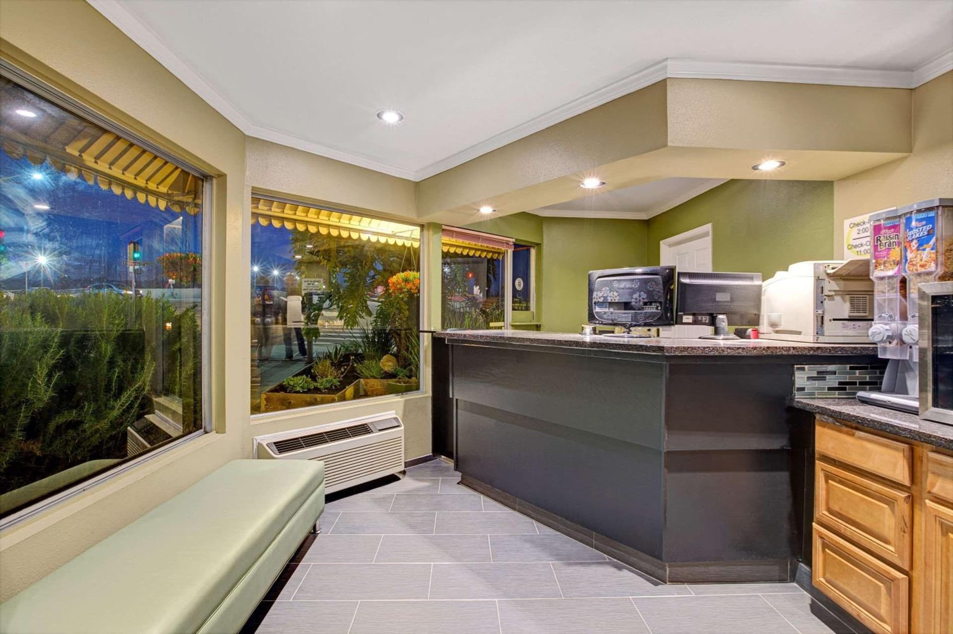 Super 8 by Wyndham Santa Cruz Beach property views in Santa Cruz, CA — gallery photo 3