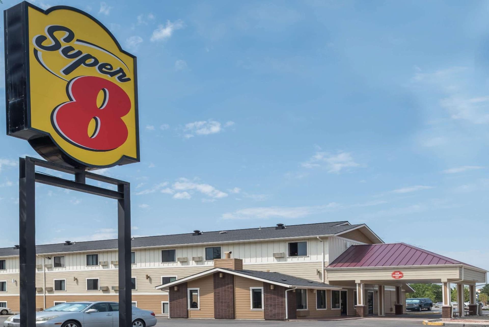 Super 8 by Wyndham Boise interior in Boise, ID — gallery photo 2