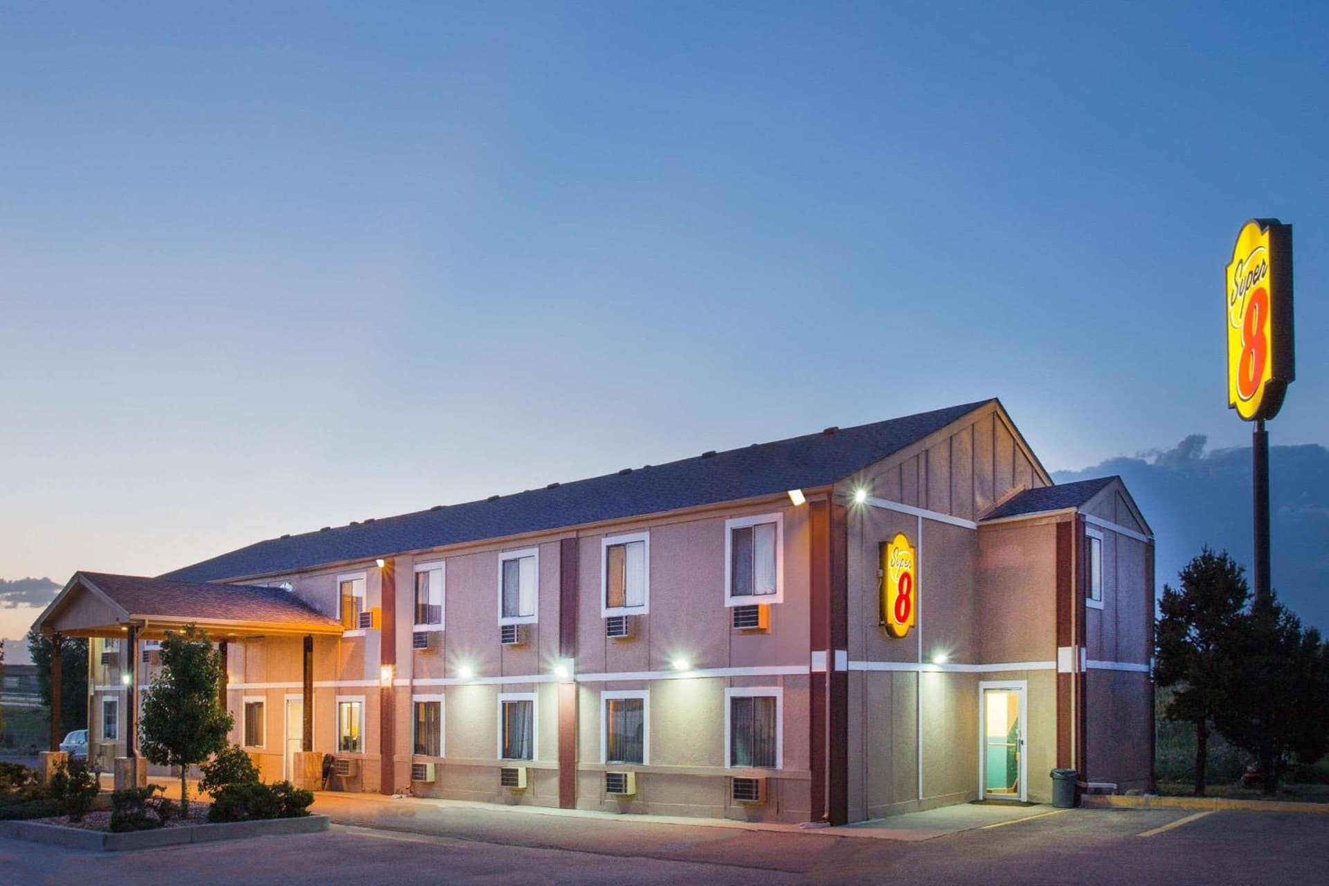 Super 8 by Wyndham Limon — hotel in Limon, Colorado