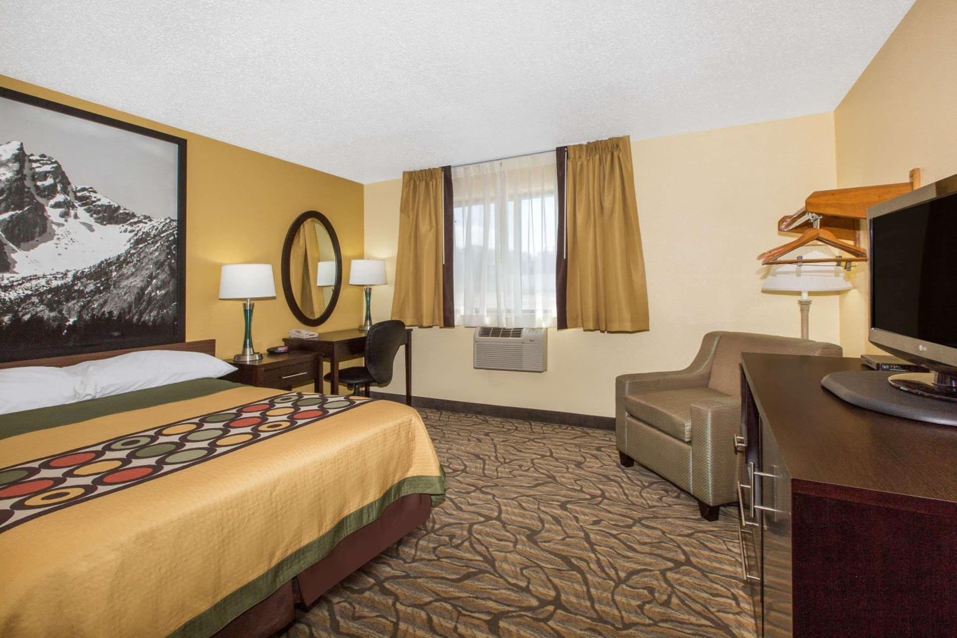 Super 8 by Wyndham Nampa property views in Nampa, ID — gallery photo 3