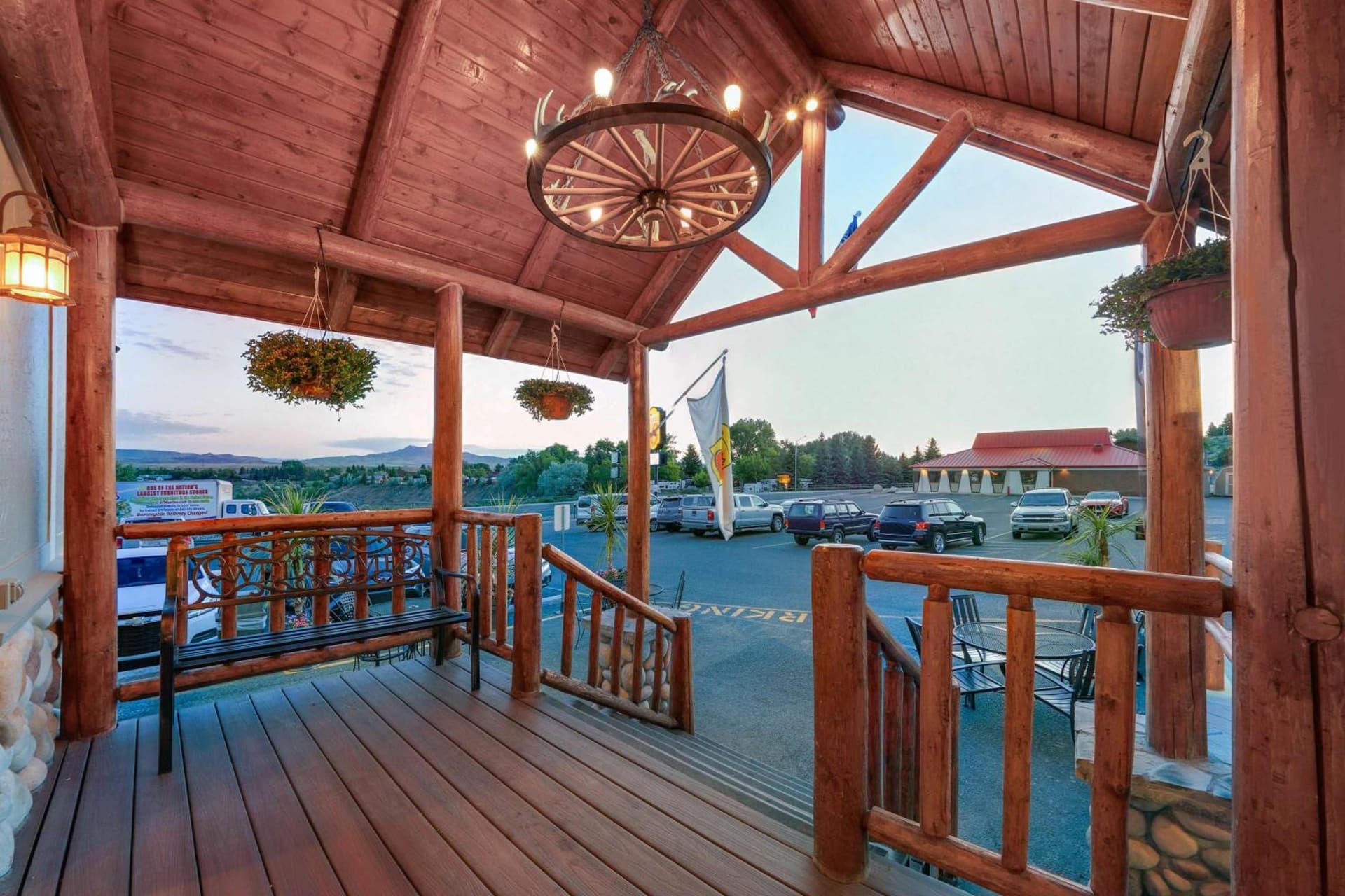 Super 8 by Wyndham Cody interior in Cody, WY — gallery photo 2