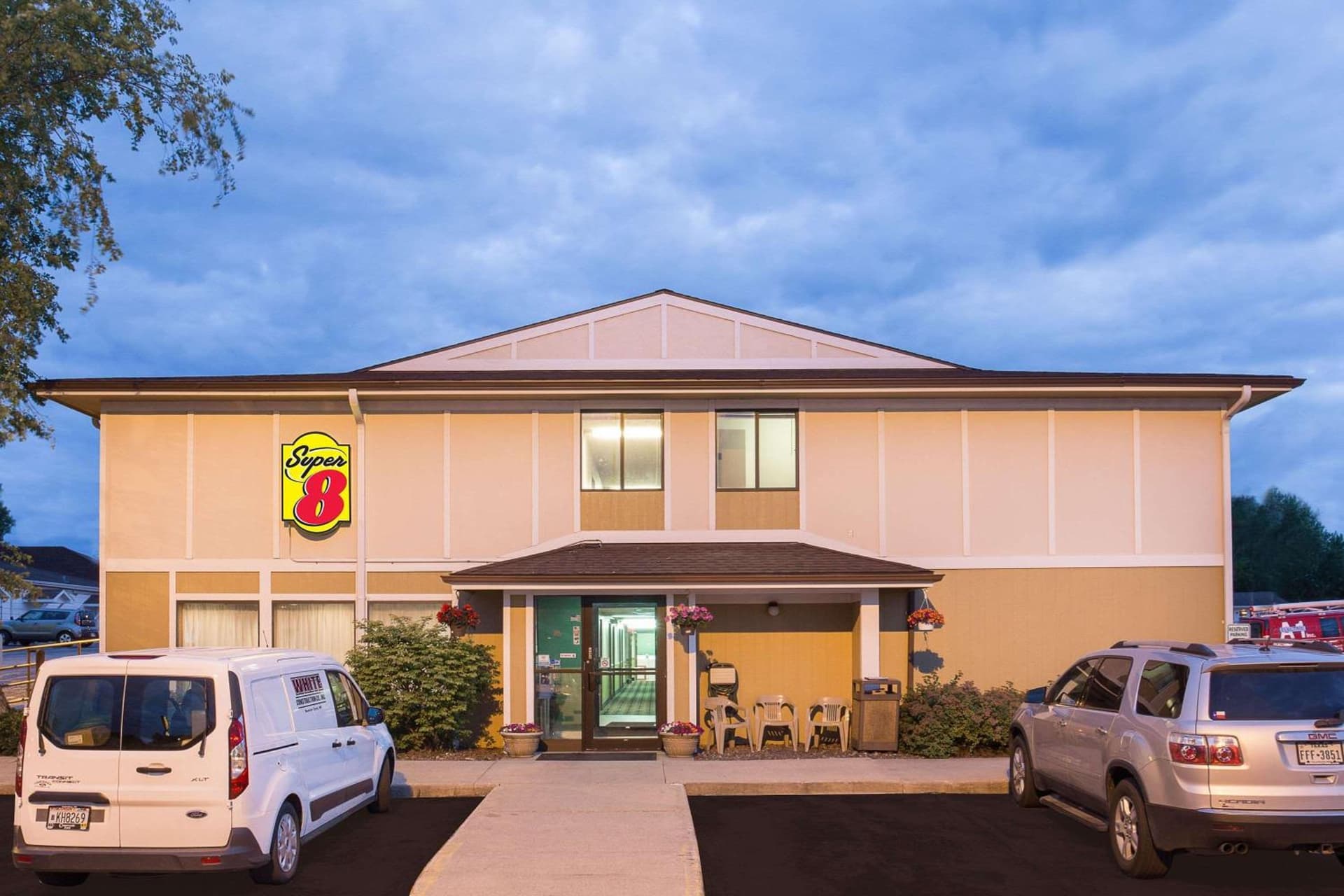 Super 8 by Wyndham Beaver Dam property views in Beaver Dam, WI — gallery photo 3