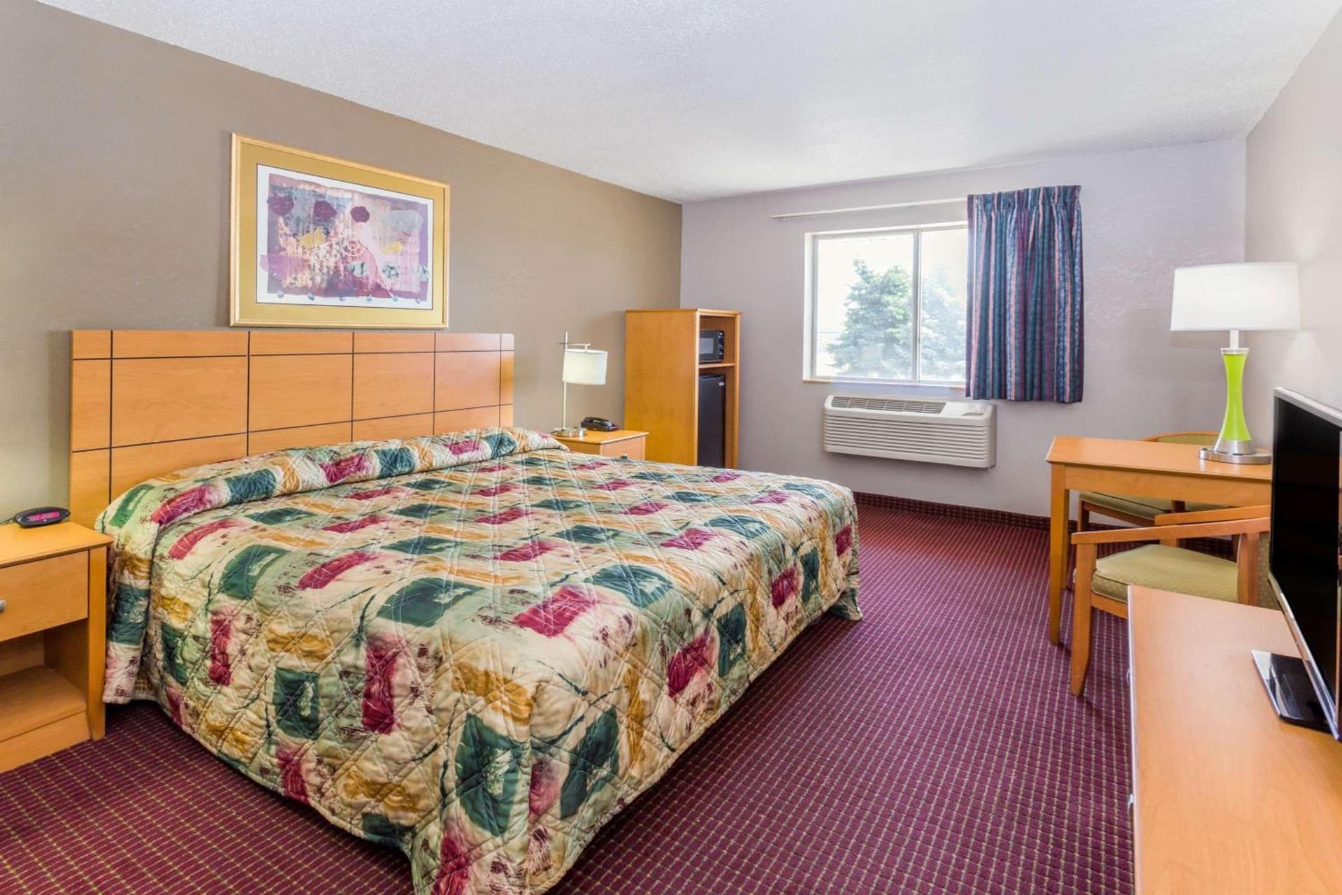Super 8 by Wyndham Joliet I-55 N/Chicago gallery photo in Joliet, IL — image 32