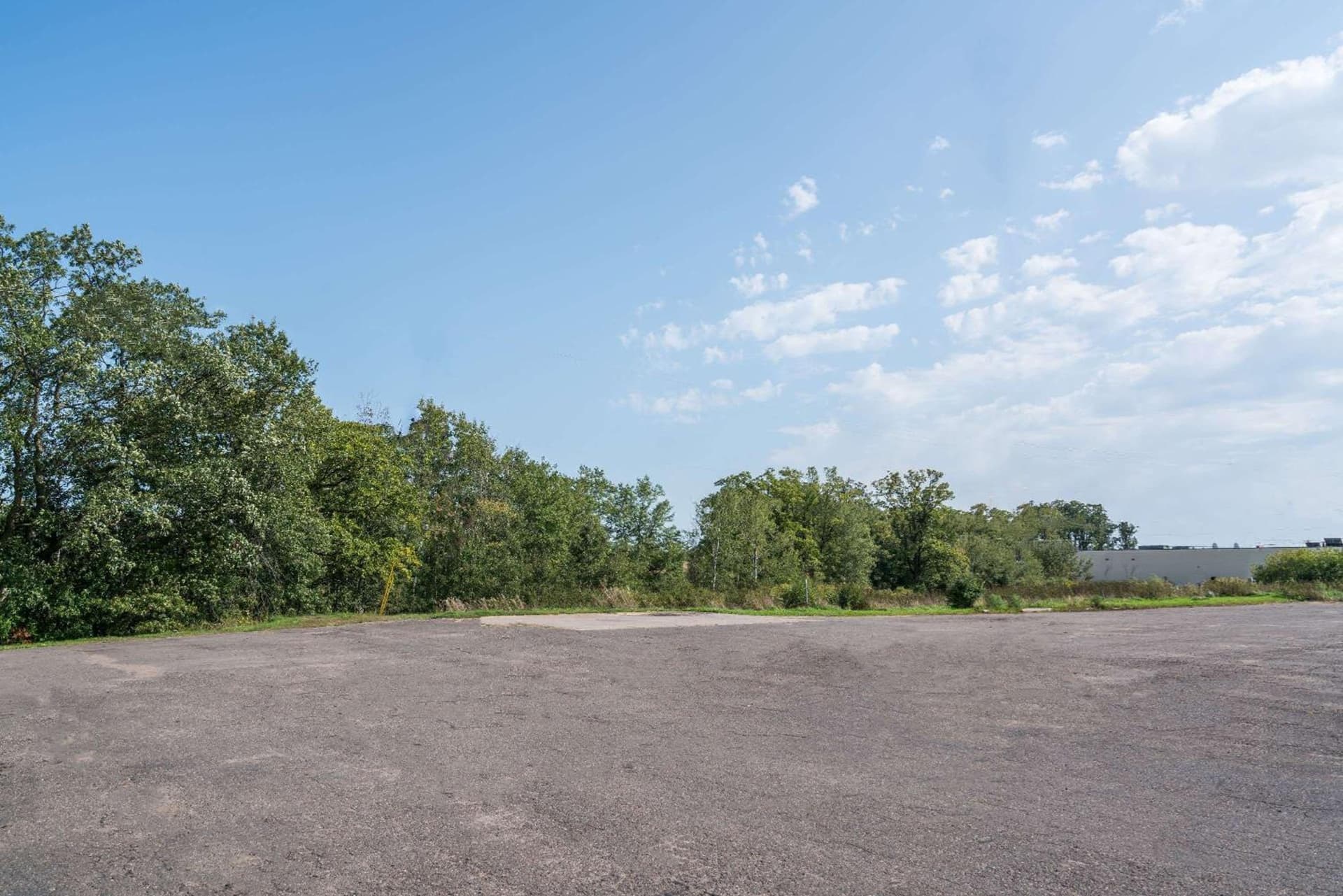 Super 8 by Wyndham Rice Lake interior in Rice Lake, WI — gallery photo 2