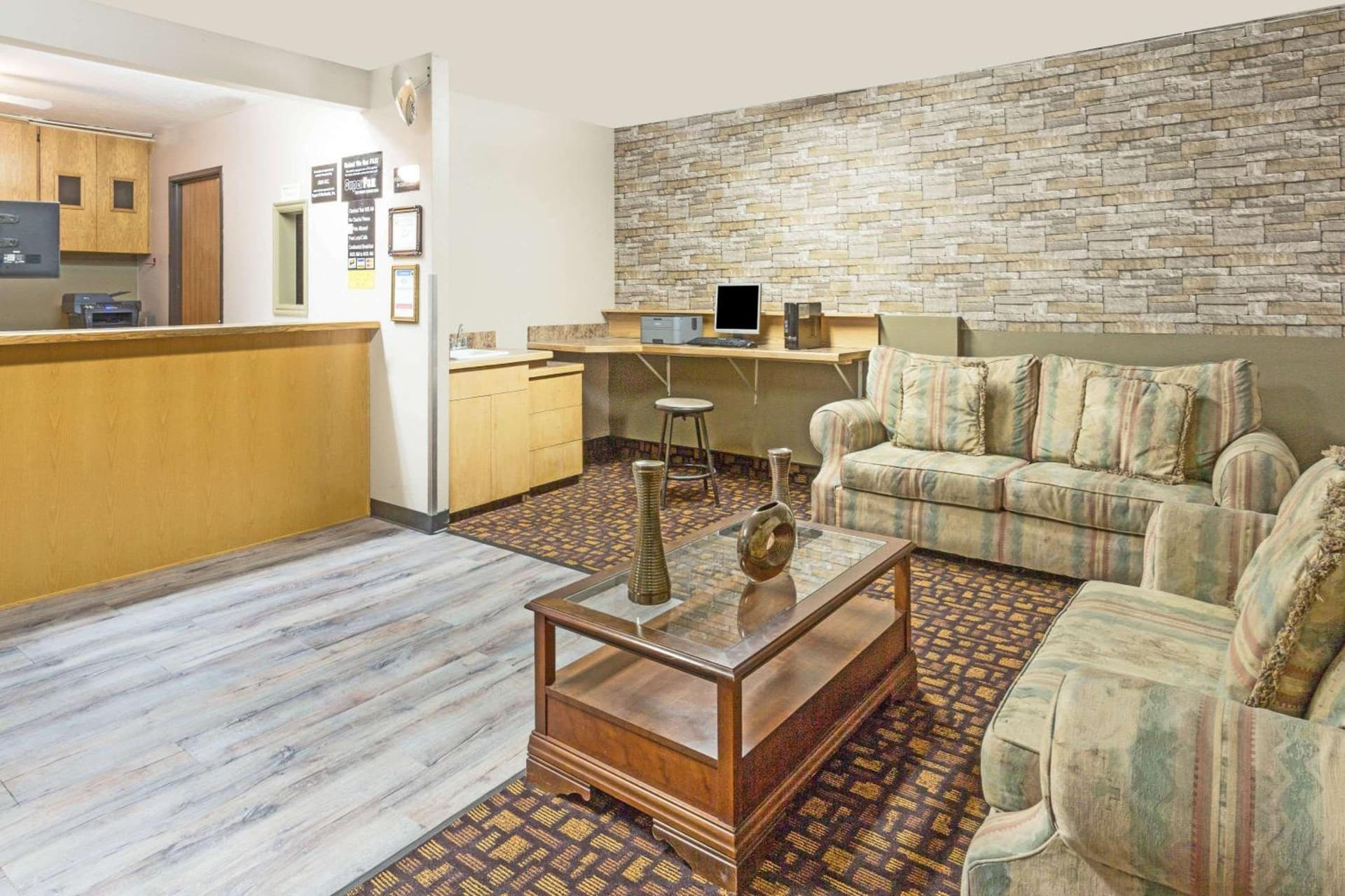 Super 8 by Wyndham Logan interior in Logan, UT — gallery photo 2