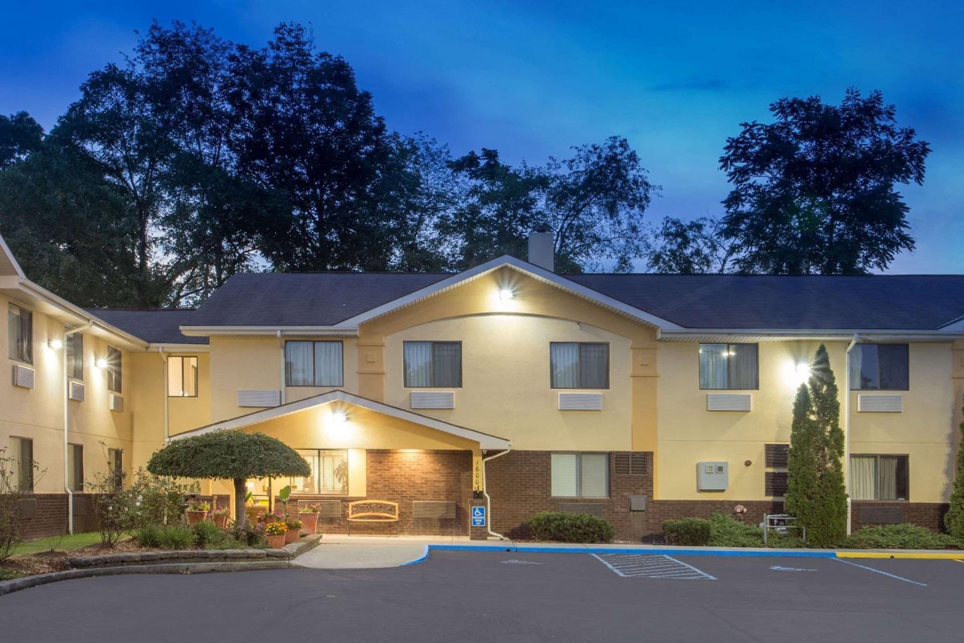 Super 8 by Wyndham Radford VA featured exterior or lobby in Radford, VA — similar hotel