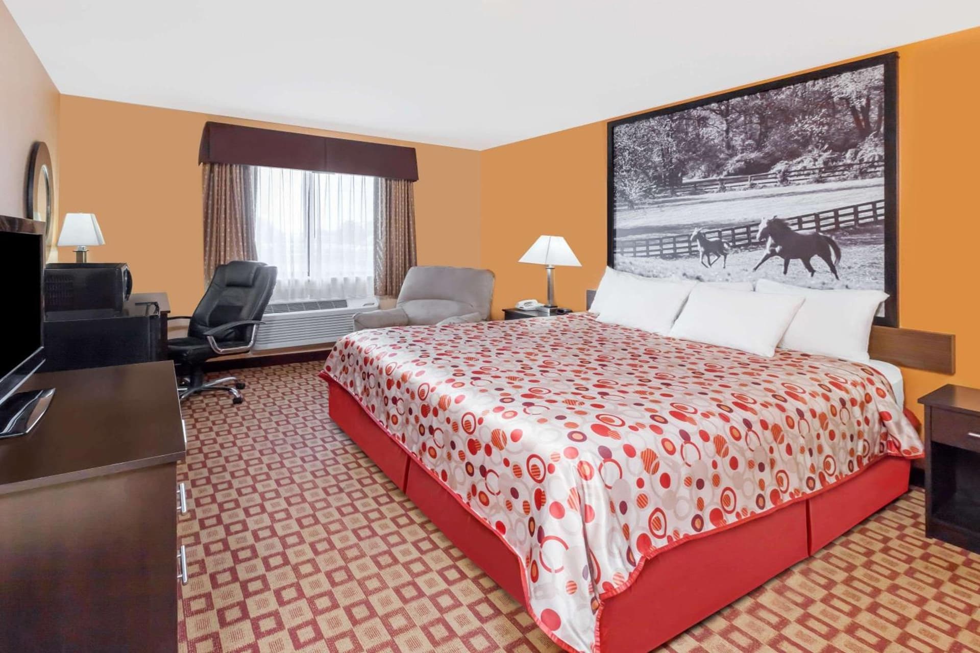Super 8 South by Wyndham gallery photo in Bowling Green, KY — image 16