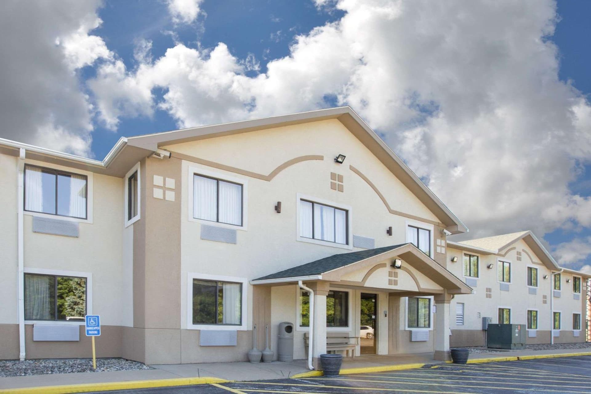 Quality Inn & Suites Howe - Sturgis featured exterior or lobby in Howe, IN — similar hotel