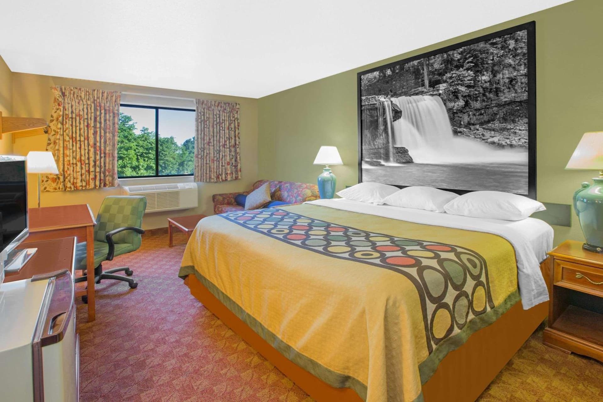 Quality Inn & Suites Howe - Sturgis gallery photo in Howe, IN — image 11