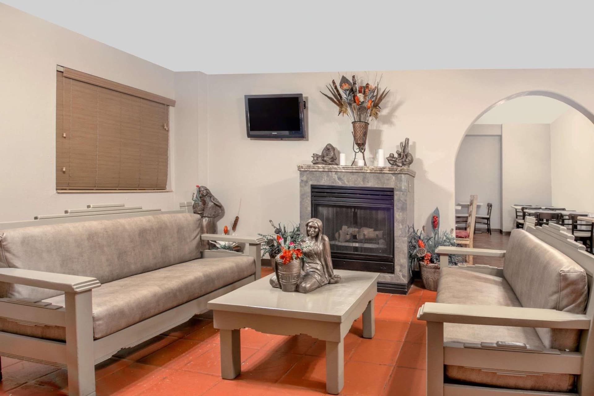 Super 8 by Wyndham Taos property views in Taos, NM — gallery photo 3