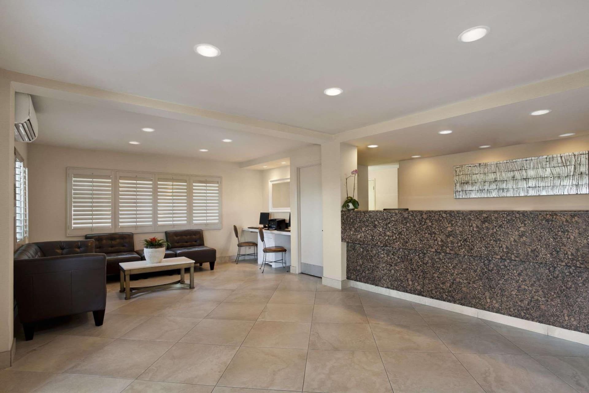 Days Inn by Wyndham San Diego Hotel Circle interior in San Diego, CA — gallery photo 2