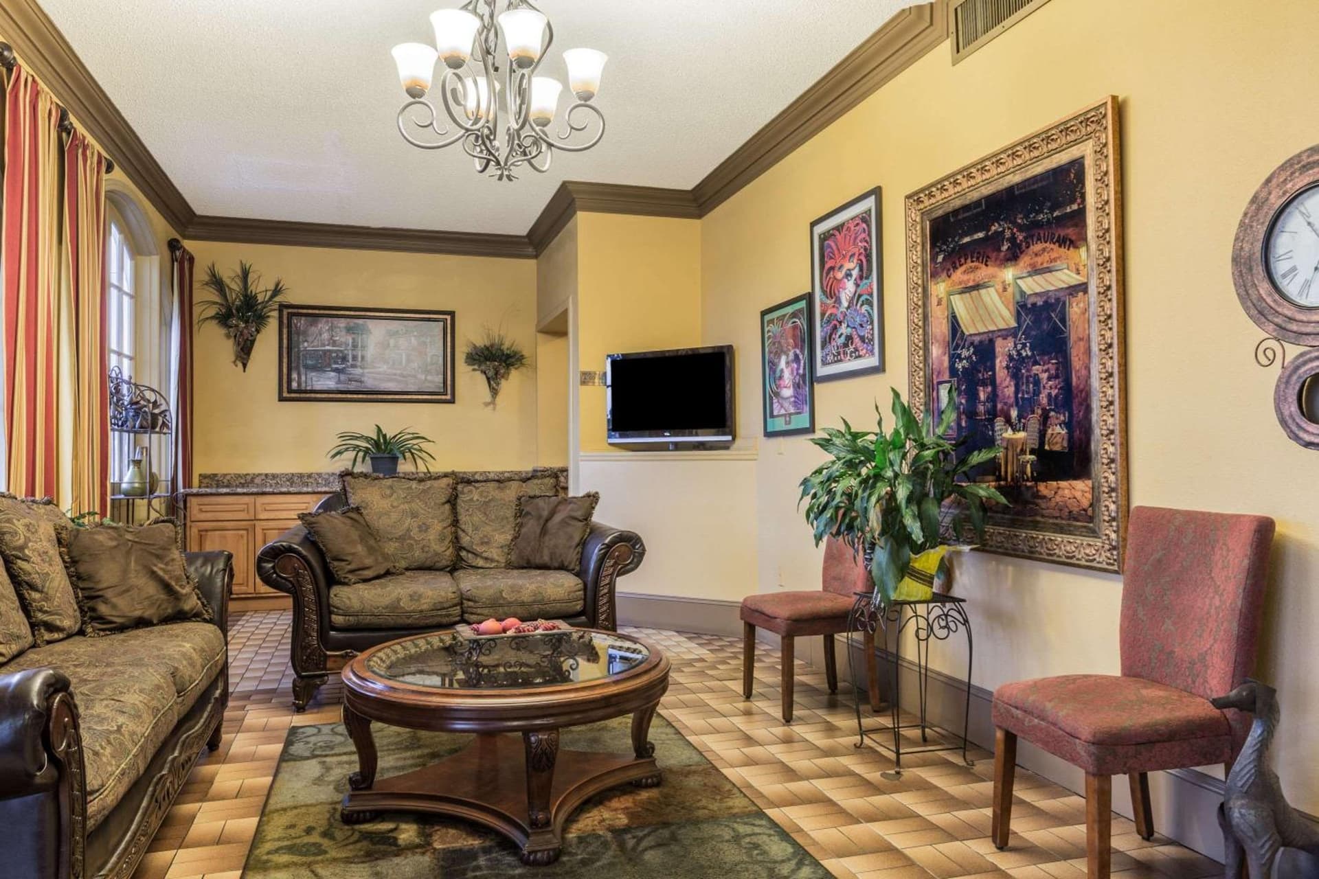Super 8 by Wyndham New Orleans gallery photo in New Orleans, LA — image 21