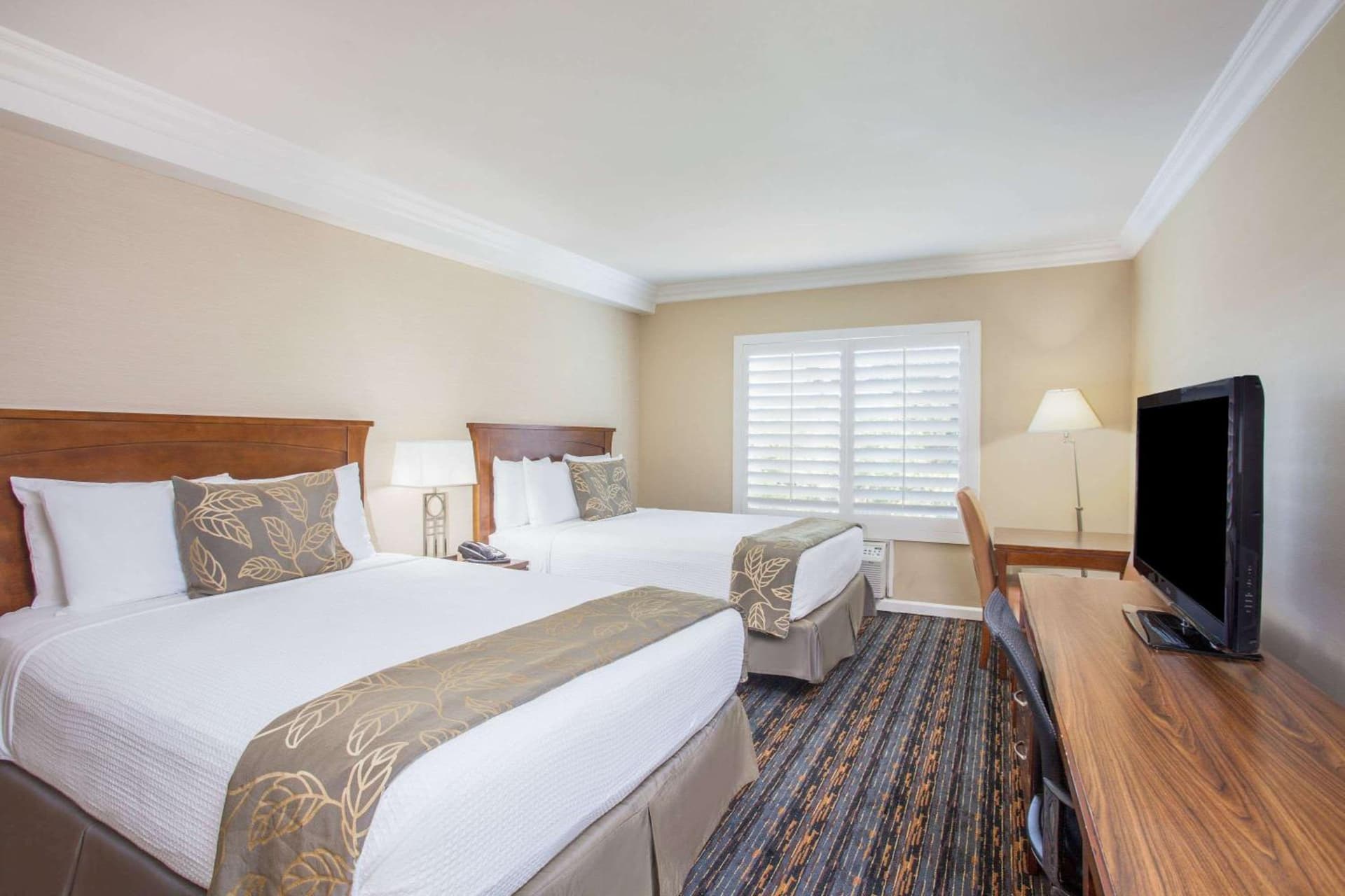 Days Inn by Wyndham San Diego Hotel Circle gallery photo in San Diego, CA — image 26