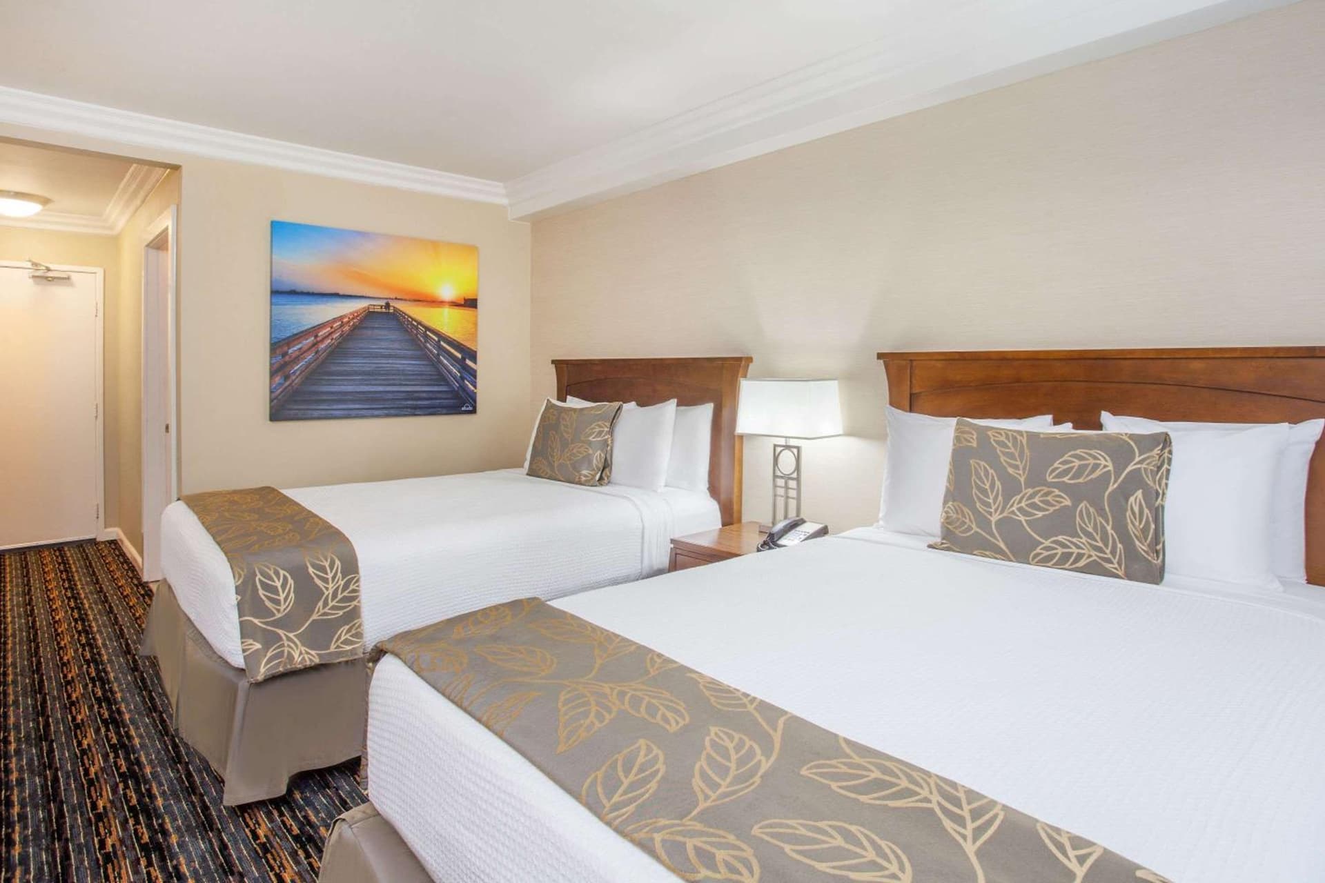 Days Inn by Wyndham San Diego Hotel Circle gallery photo in San Diego, CA — image 4