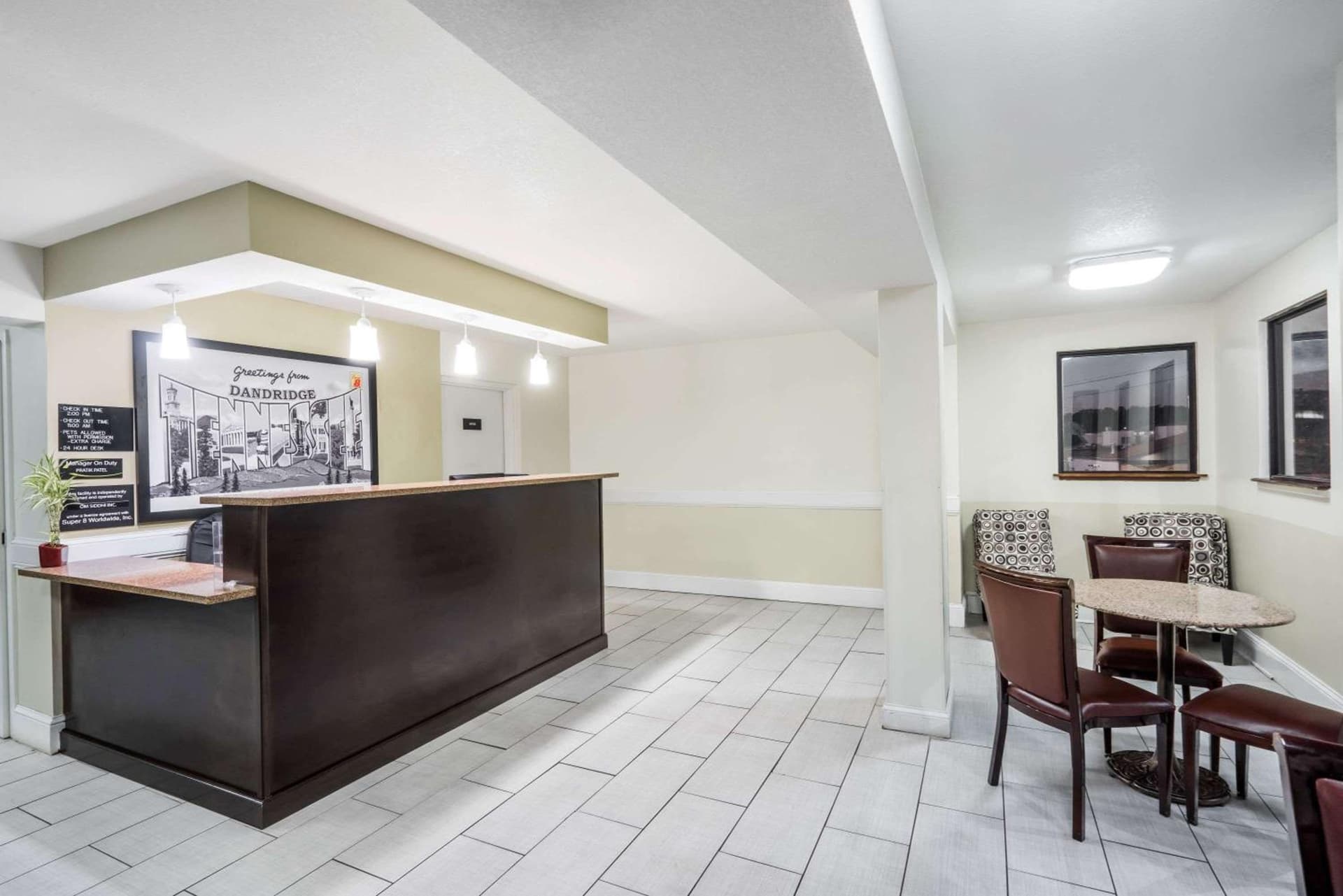 Super 8 by Wyndham Dandridge property views in Dandridge, TN — gallery photo 3