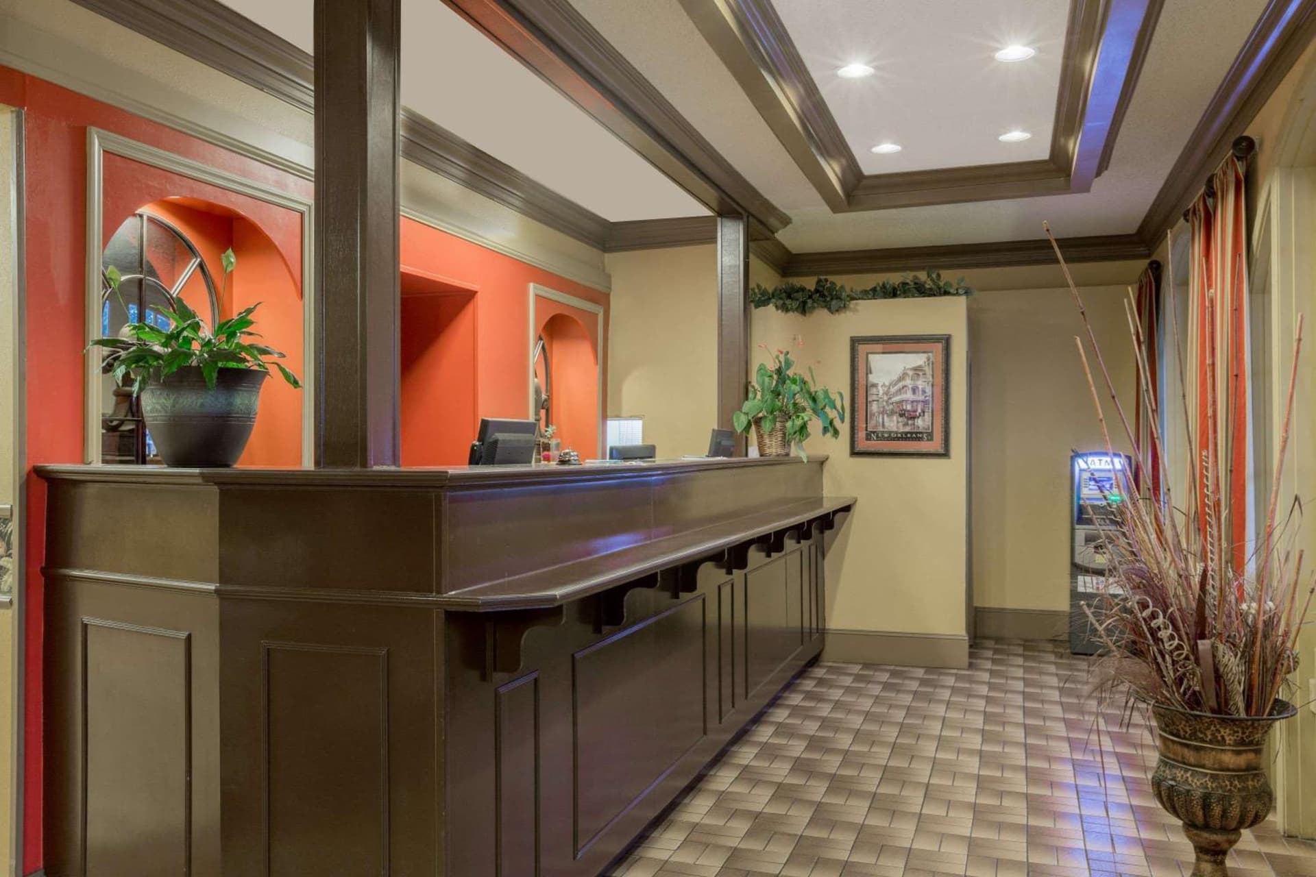 Super 8 by Wyndham New Orleans gallery photo in New Orleans, LA — image 19