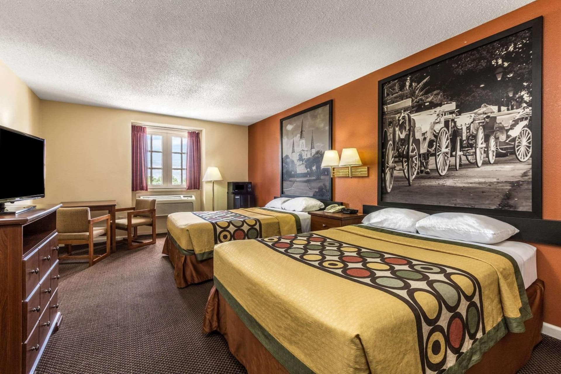 Super 8 by Wyndham New Orleans gallery photo in New Orleans, LA — image 13