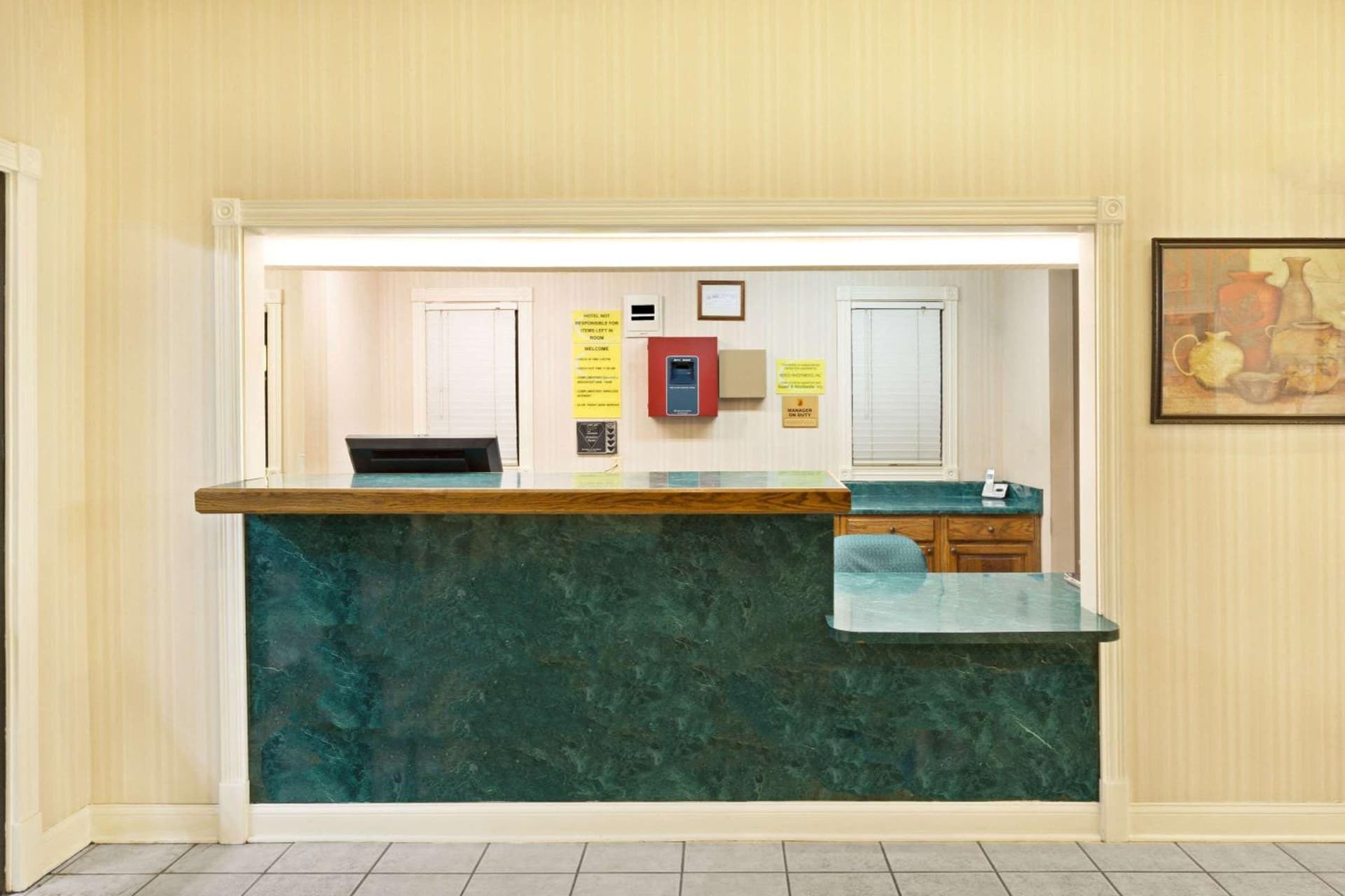 Super 8 by Wyndham Covington gallery photo in Covington, LA — image 21