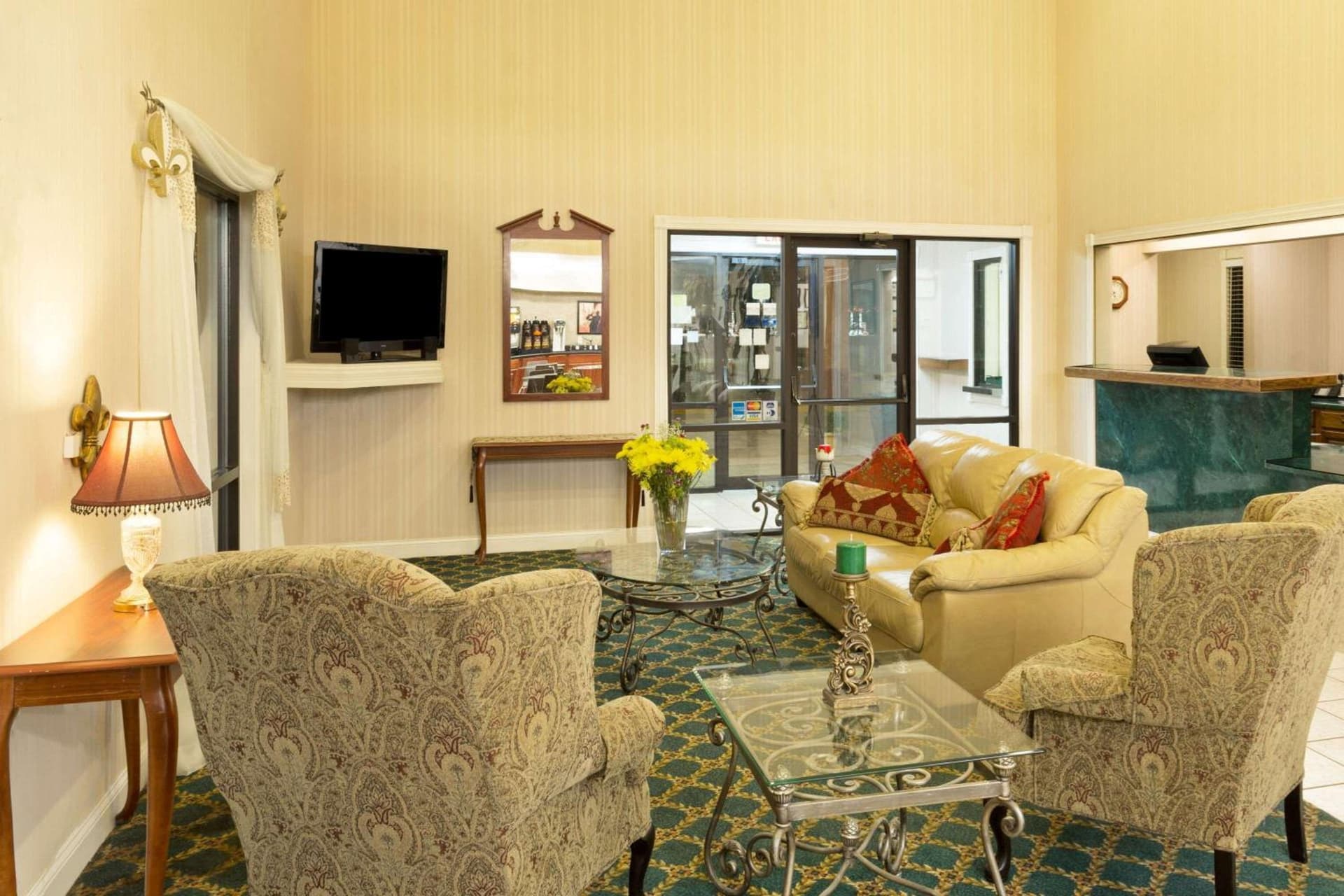 Super 8 by Wyndham Covington gallery photo in Covington, LA — image 19