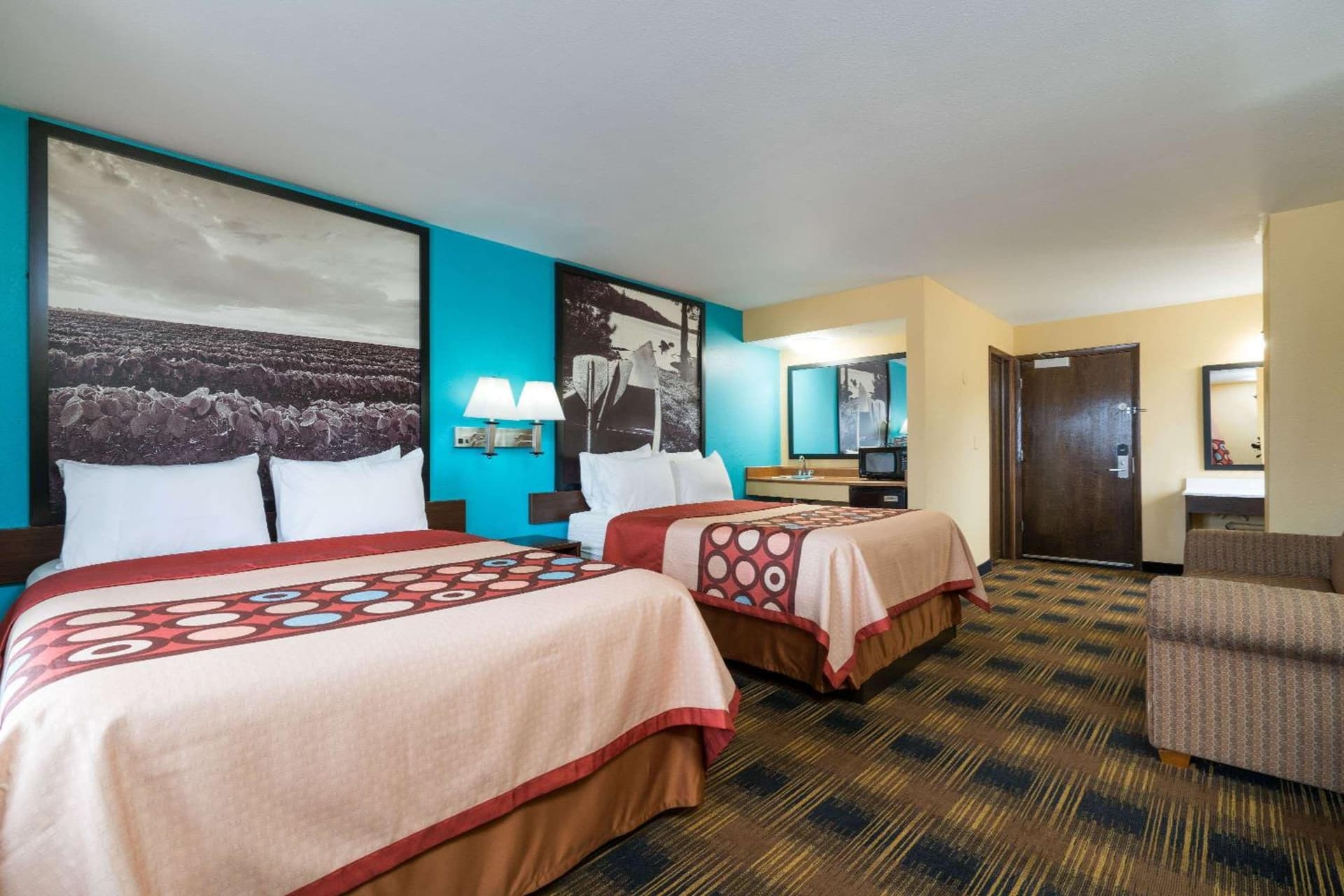 Super 8 by Wyndham Rochester Mayo Clinic Area gallery photo in Rochester, MN — image 16