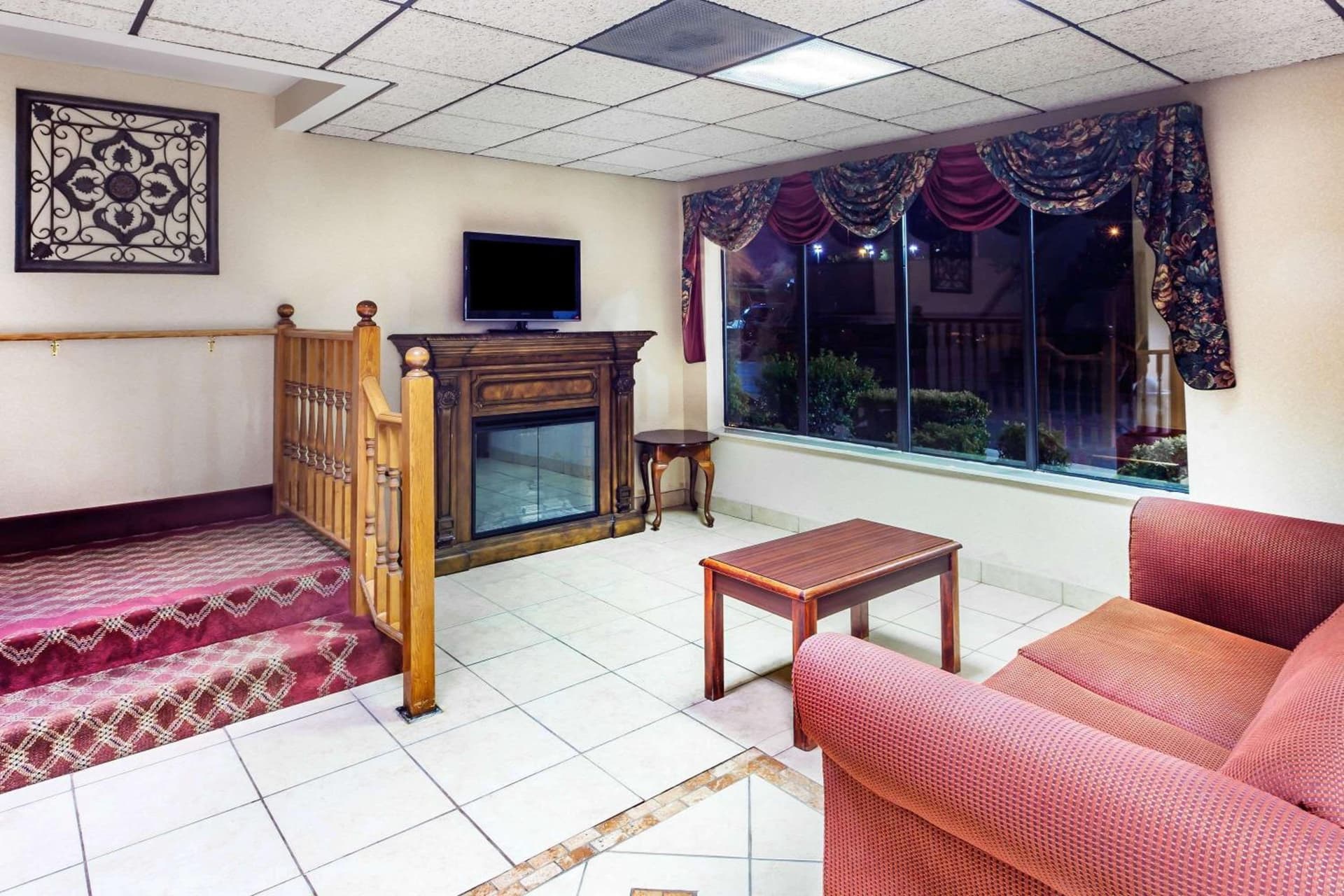 Super 8 by Wyndham Morristown/South property views in Morristown, TN — gallery photo 3