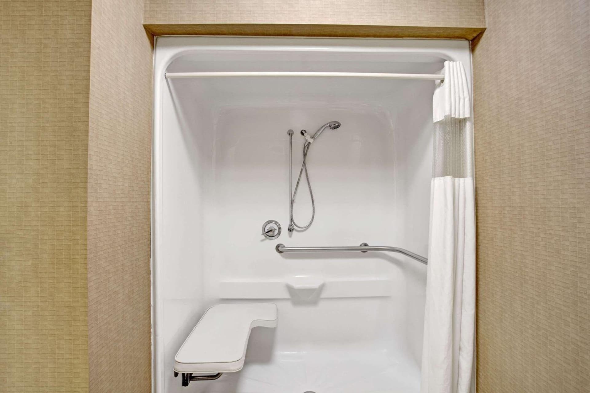 Super 8 by Wyndham Knoxville East interior in Knoxville, TN — gallery photo 2