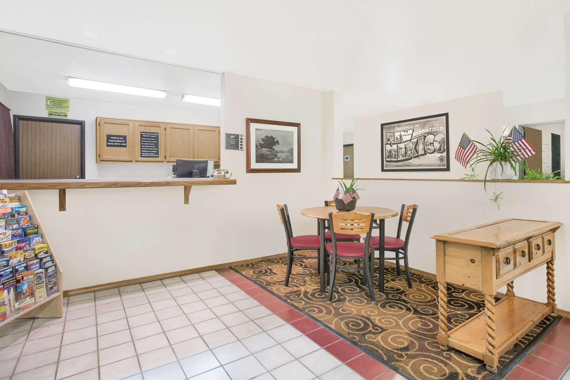 Super 8 by Wyndham Bloomfield property views in Bloomfield, NM — gallery photo 3