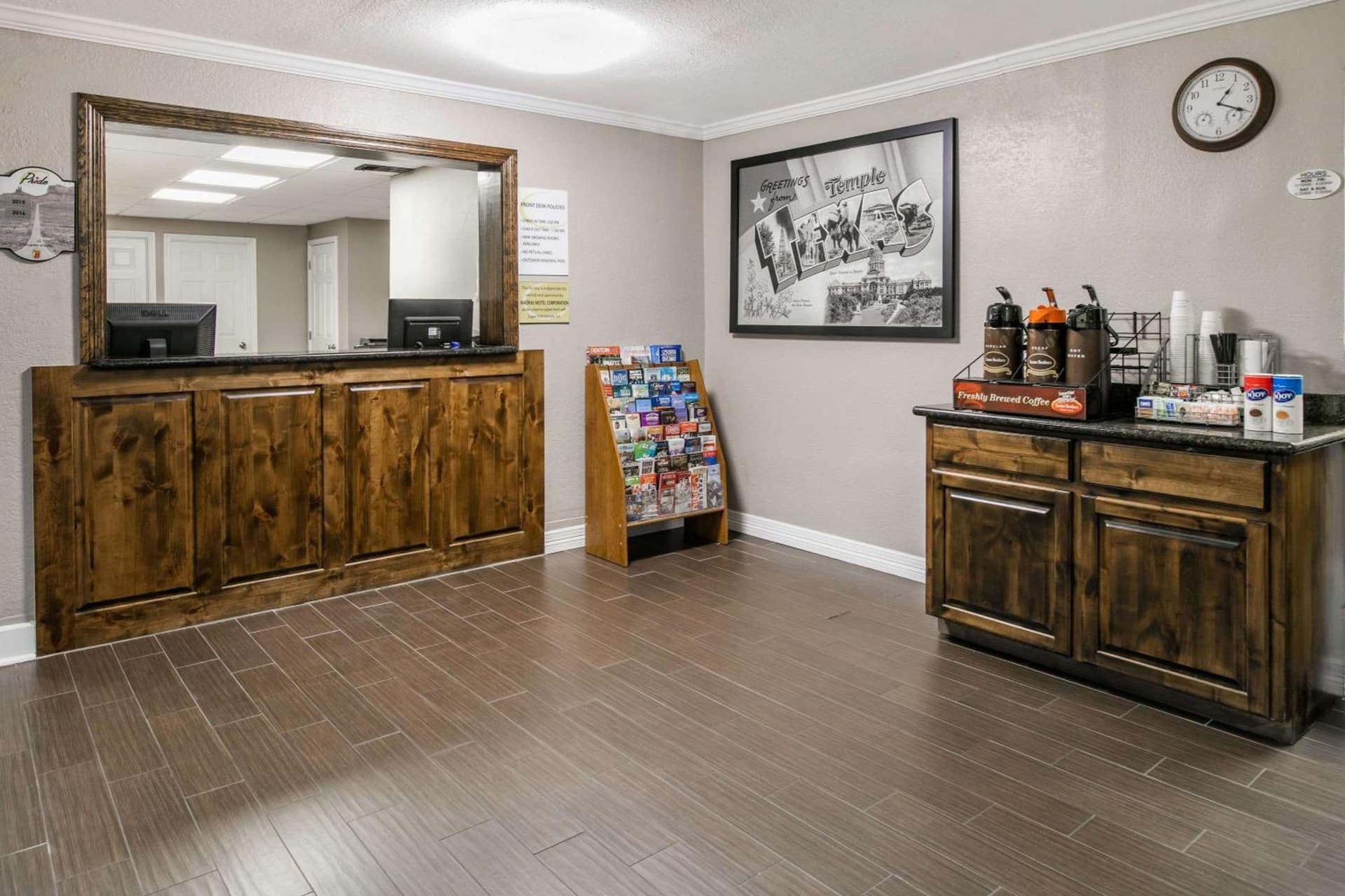 Super 8 by Wyndham Temple S General Bruce property views in Temple, TX — gallery photo 3