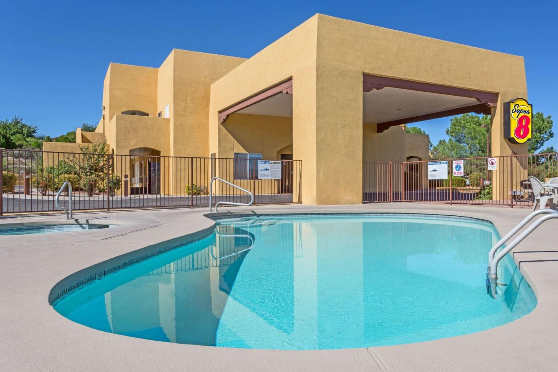 Super 8 by Wyndham Cottonwood property views in Cottonwood, AZ — gallery photo 3