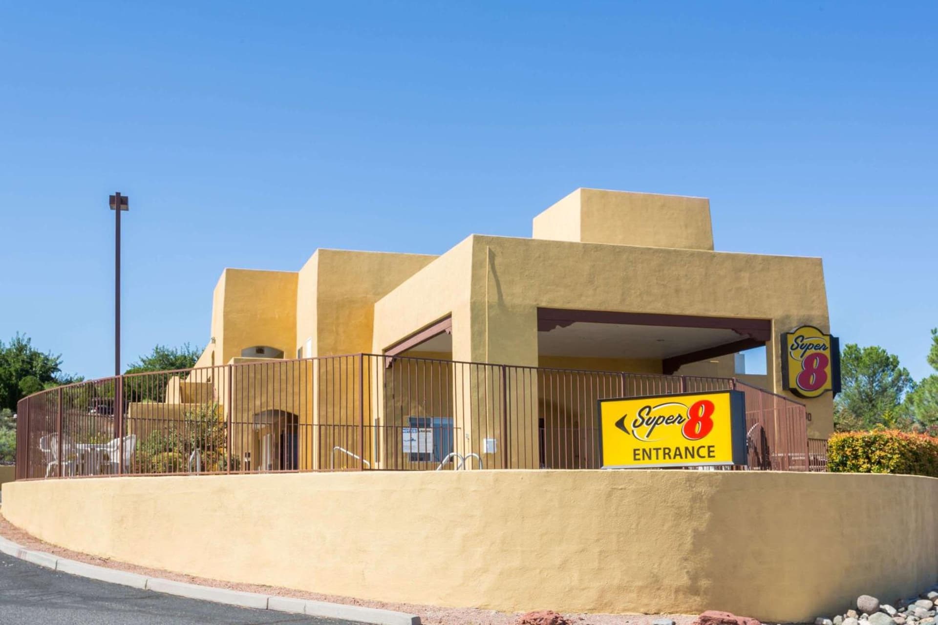 Super 8 by Wyndham Cottonwood — hotel in Cottonwood, Arizona
