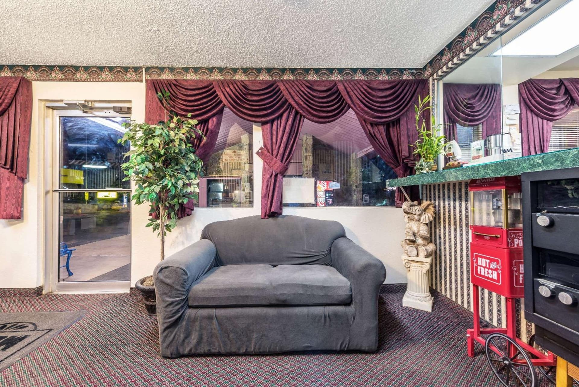 Super 8 by Wyndham Eastland property views in Eastland, TX — gallery photo 3