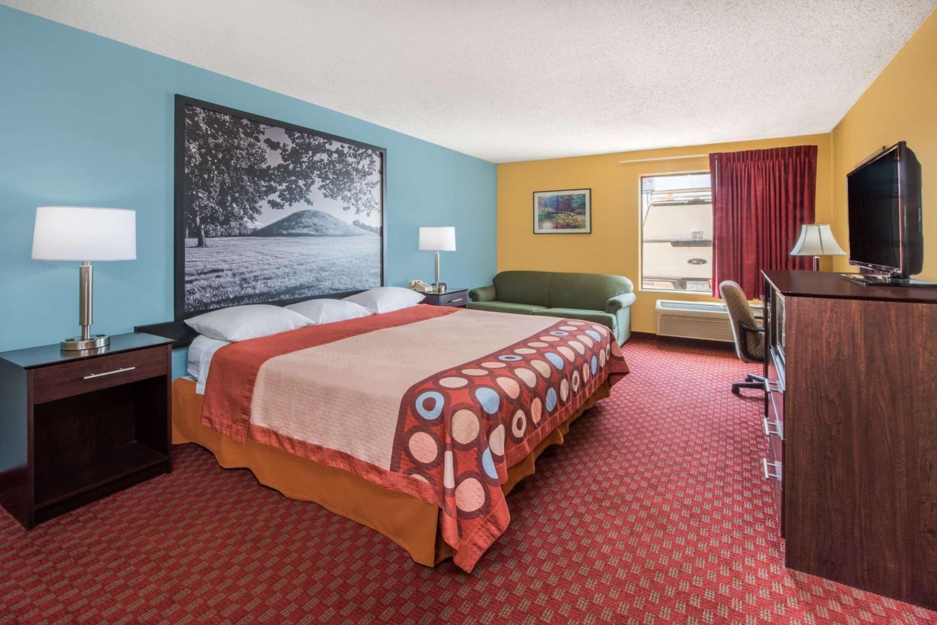 Super 8 by Wyndham Troy IL/St. Louis Area gallery photo in Troy, IL — image 14