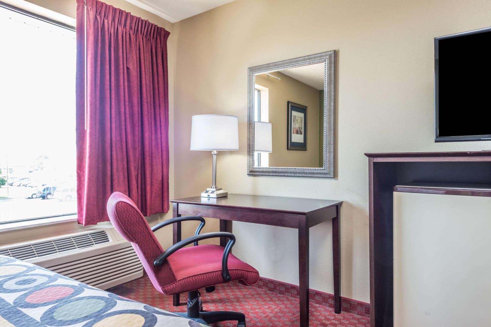 Super 8 by Wyndham Troy IL/St. Louis Area gallery photo in Troy, IL — image 8