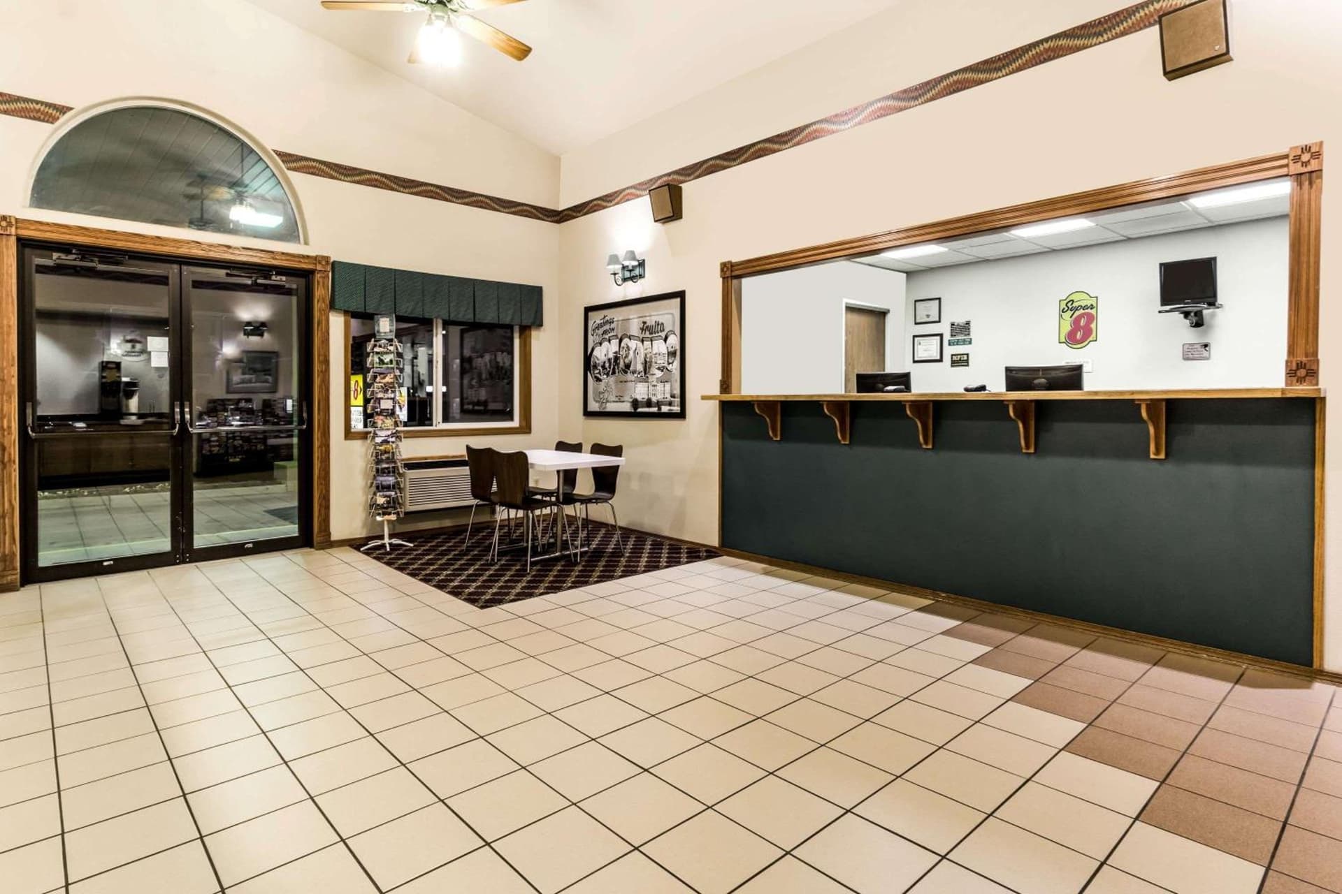 Super 8 by Wyndham Fruita interior in Fruita, CO — gallery photo 2