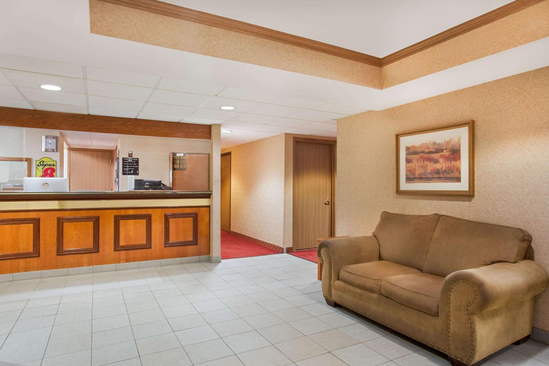 Super 8 by Wyndham Defiance property views in Defiance, OH — gallery photo 3
